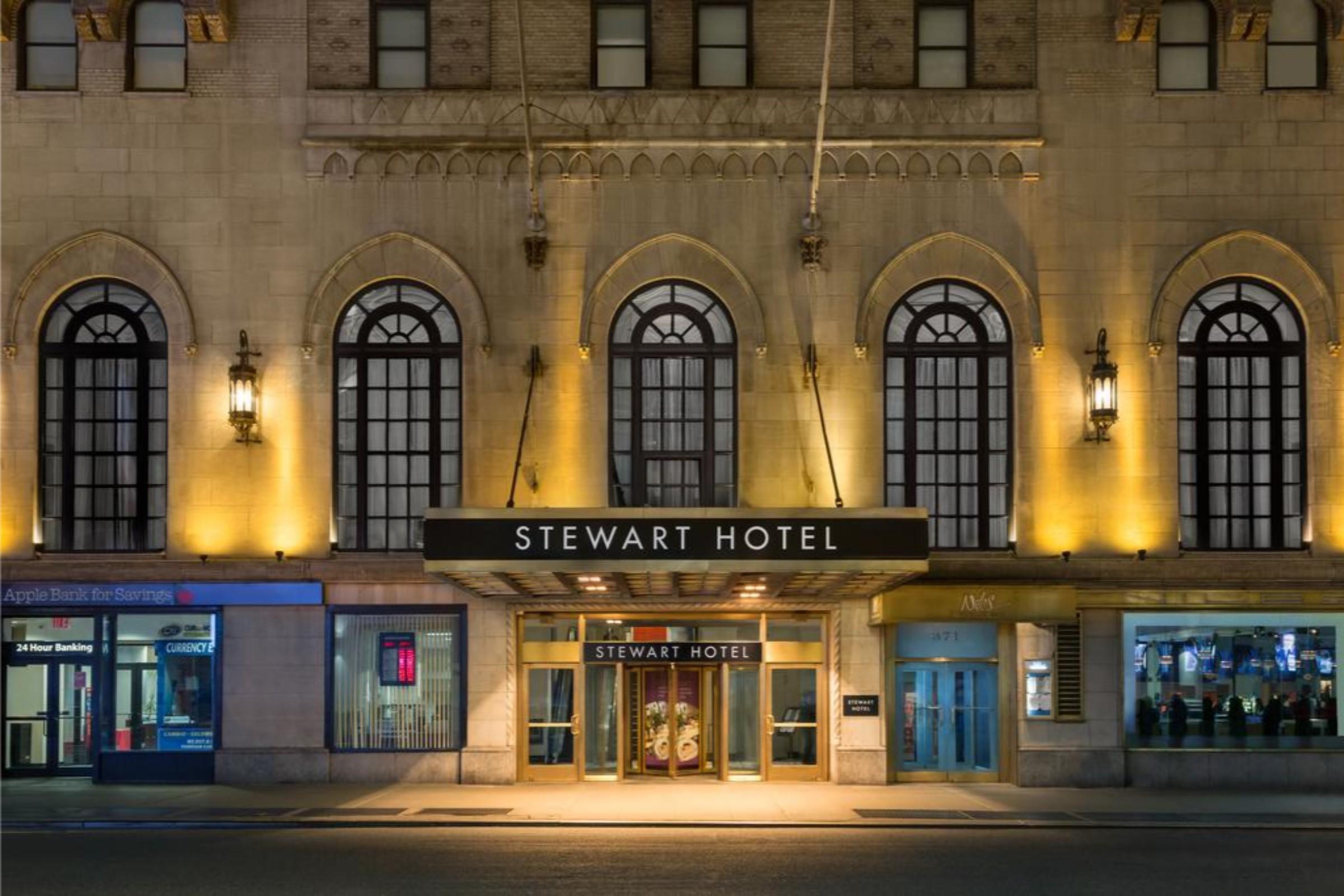 Vista Exterior Stewart Hotel