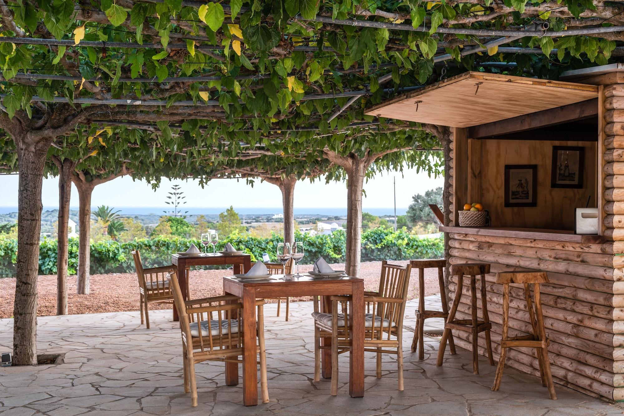 Bar/Salón Agroturismo Llucasaldent Gran Menorca - Adults only