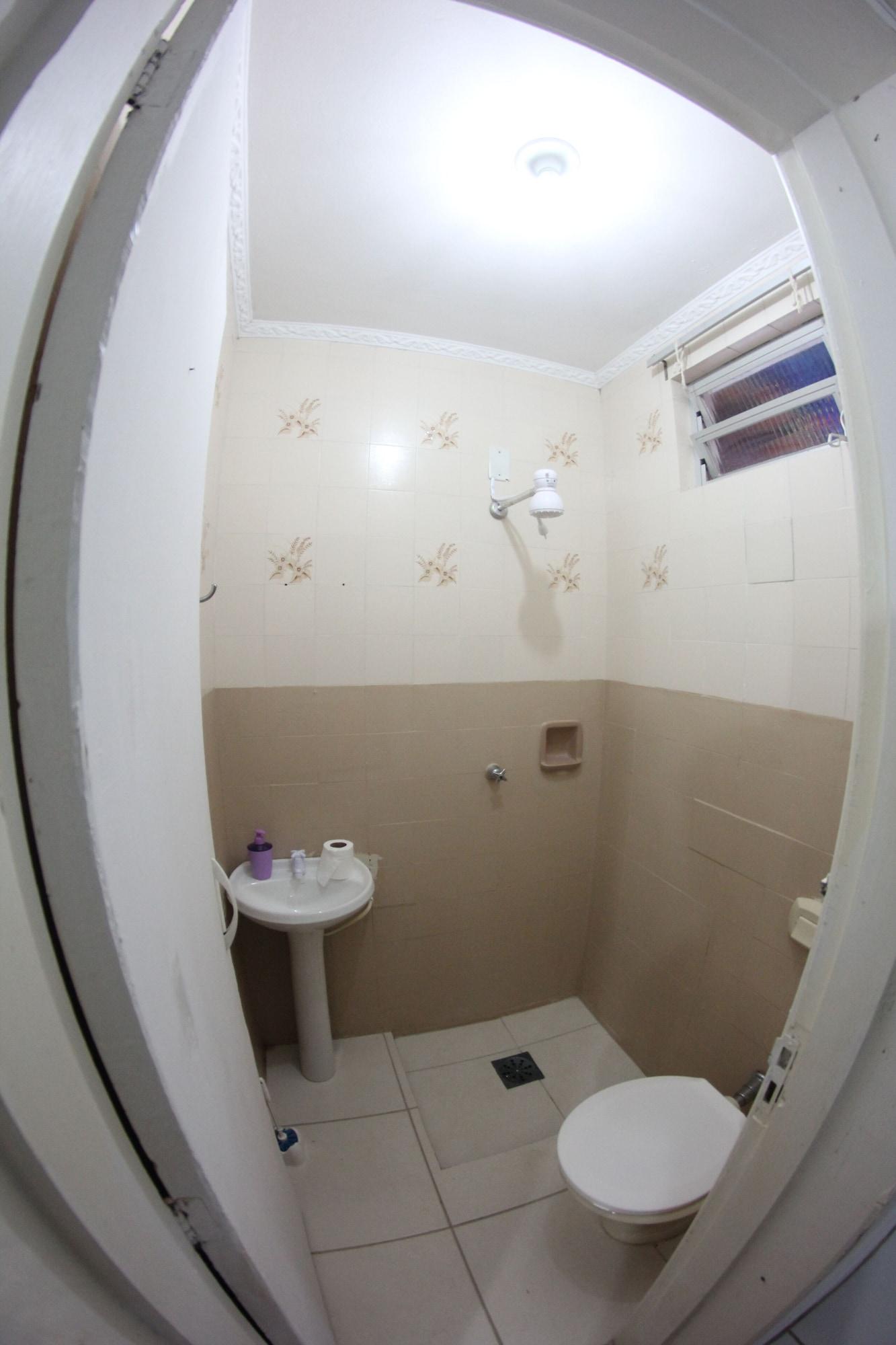 Equipamiento de Habitación Inefável Hostel Floripa