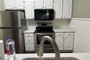 Alquiler Vacacional - Cozy 2-bedroom condo in fabulous Parker with fitness room, WiFi