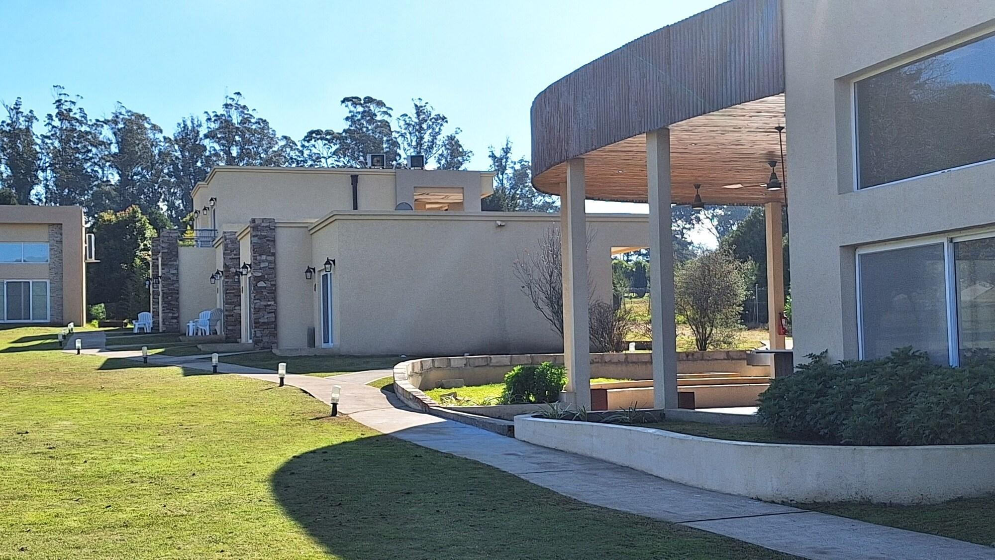 Vista Exterior Chacras de Sierra Hotel & Spa