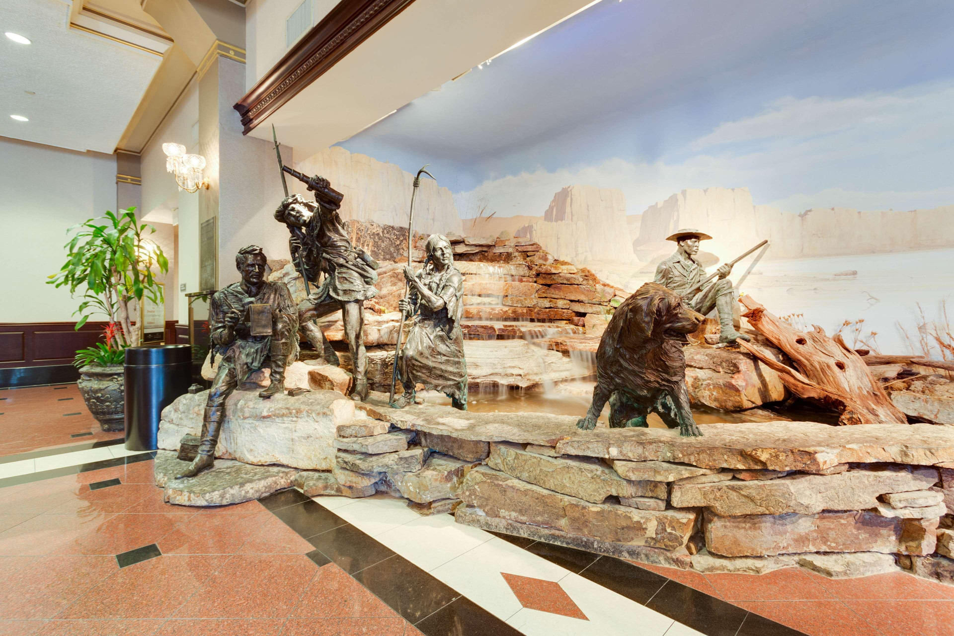 Vista Lobby Drury Plaza Hotel St. Louis at the Arch