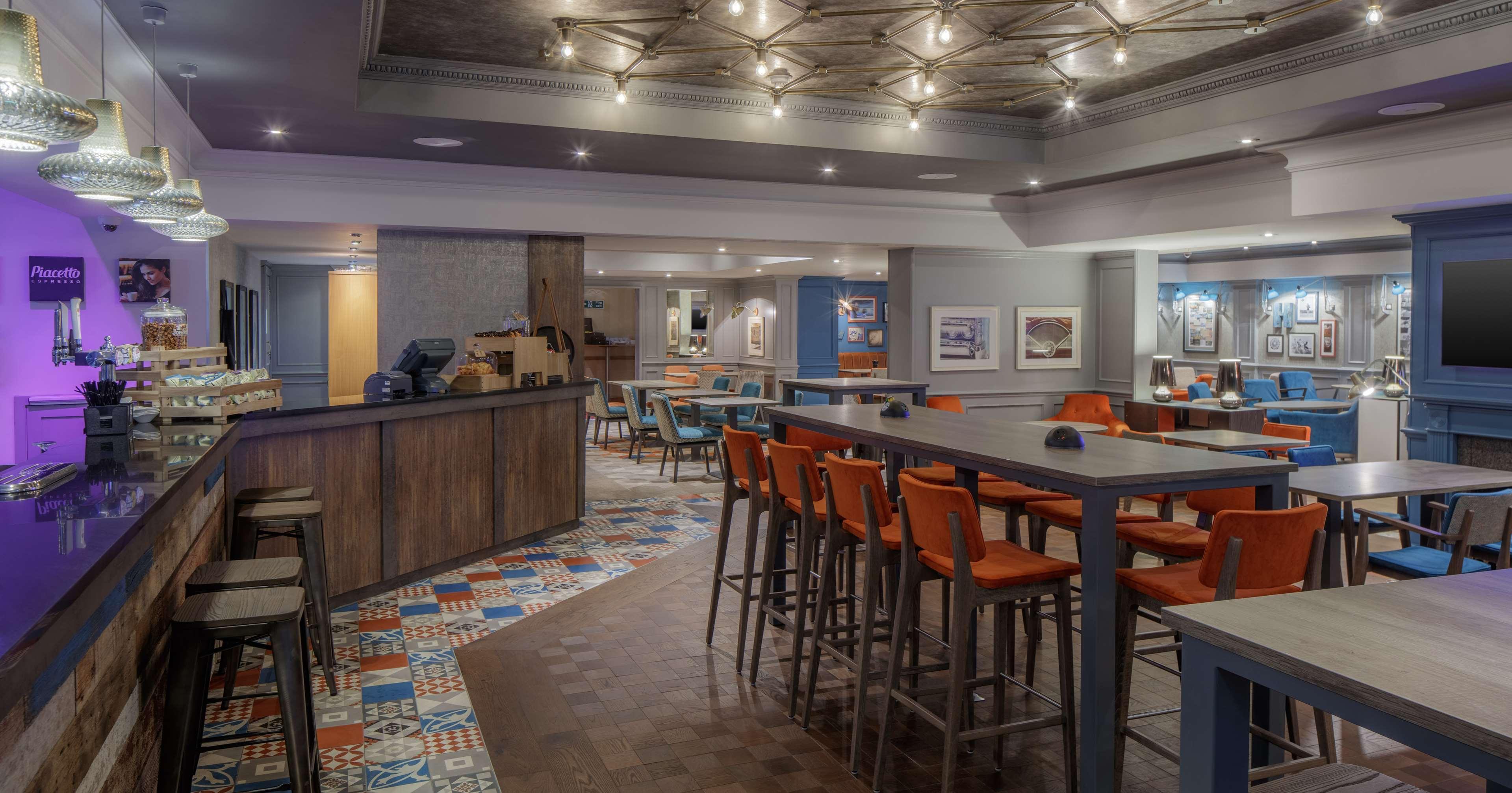 Restaurant Hilton East Midlands Airport