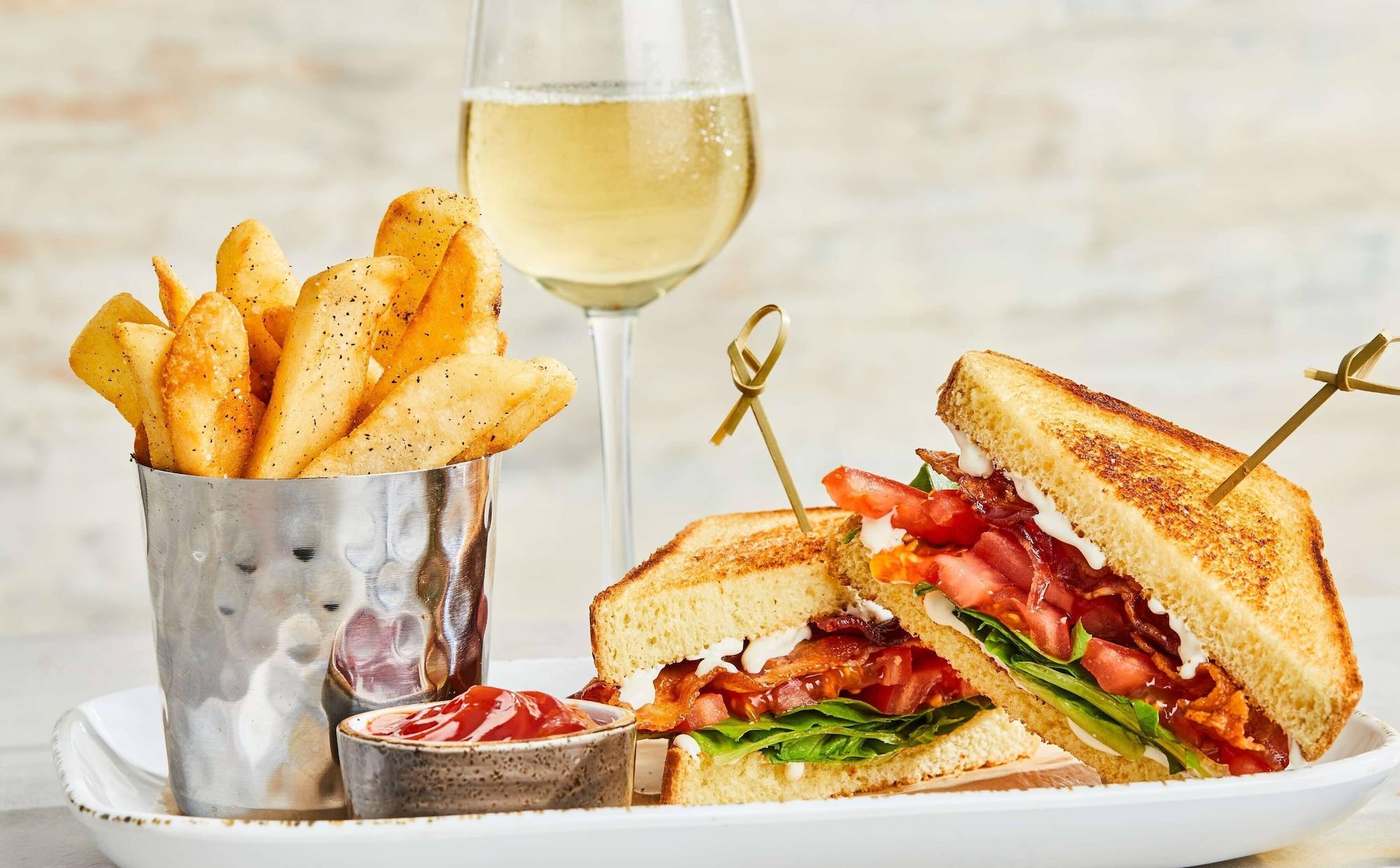 Restaurant Courtyard Marriott Binghamton