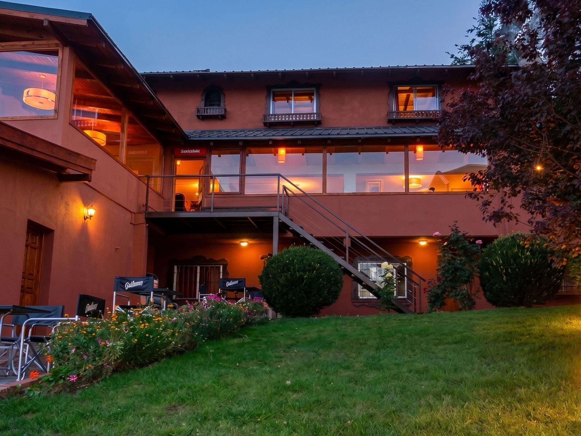 Vista Exterior Hostel Inn Bariloche