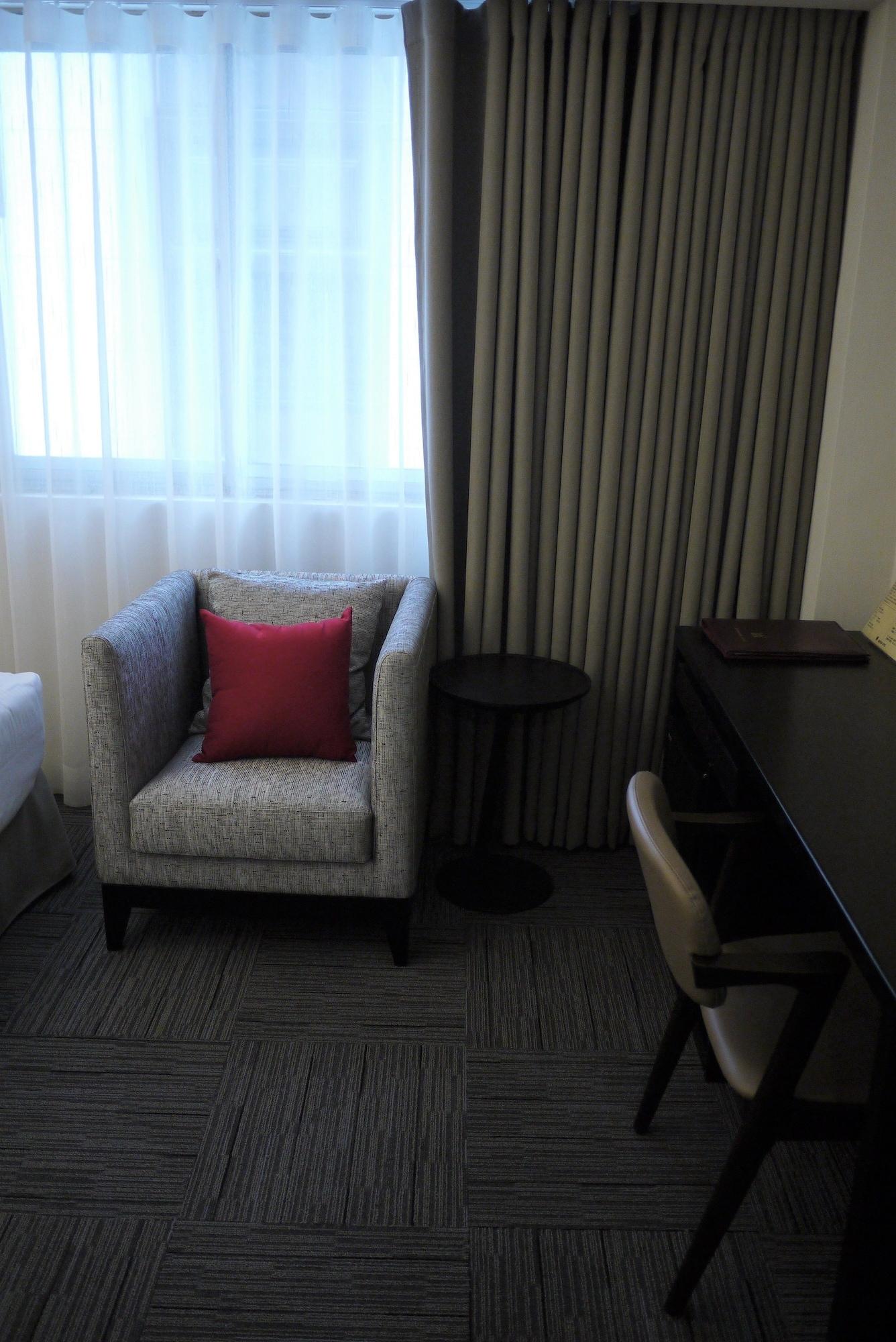 Set de Habitación Emperor Hotel