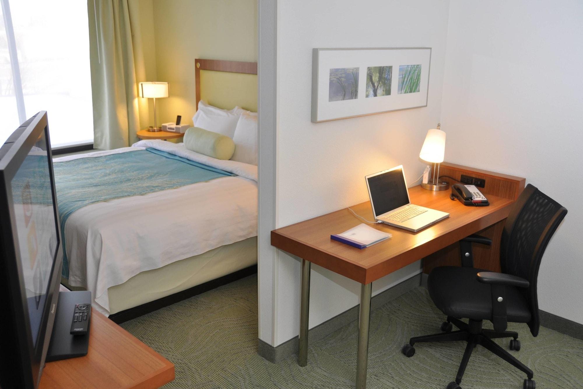 Habitación SpringHill Suites Cincinnati North/Forest Park