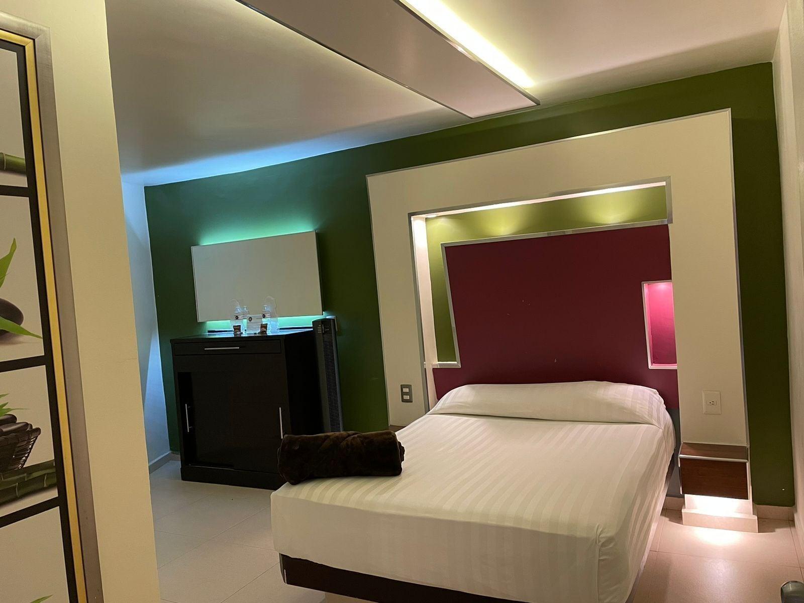 Varios Hotel Cuandón