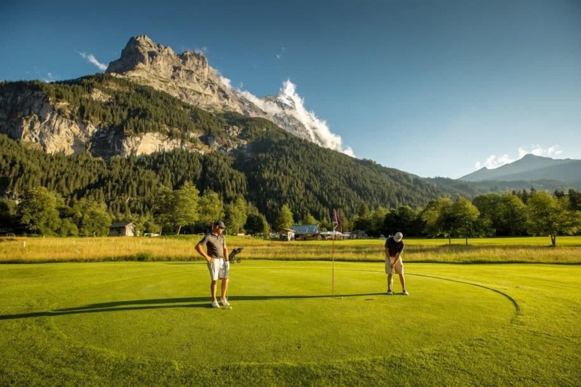 Campo de Golf Hotel Fiescherblick