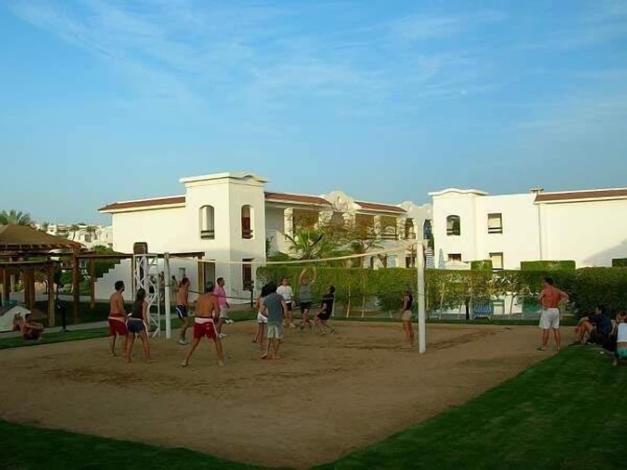 Instalaciones Recreativas Holiday Service College & Diving