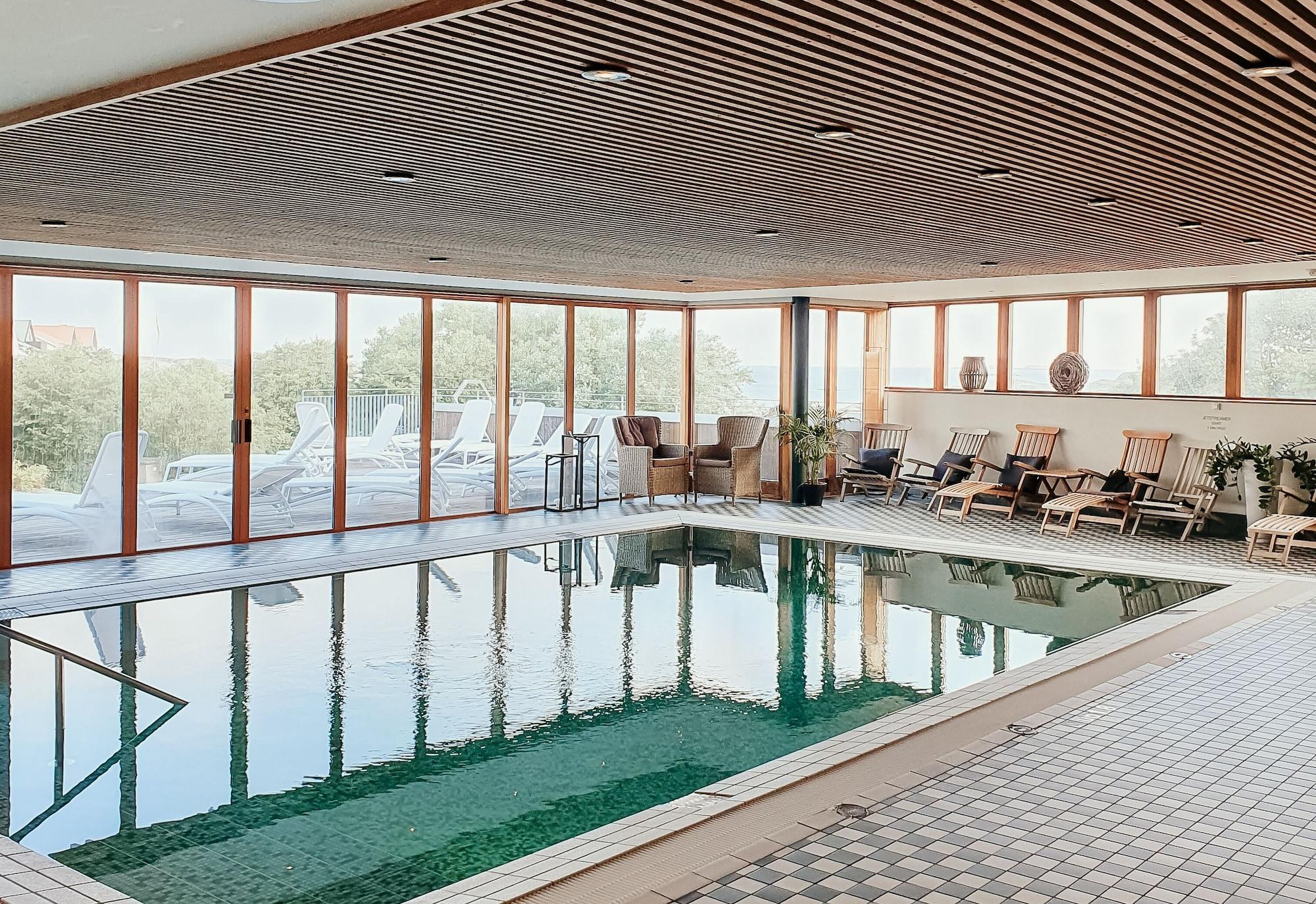 Vista Piscina Smögens Hafvsbad