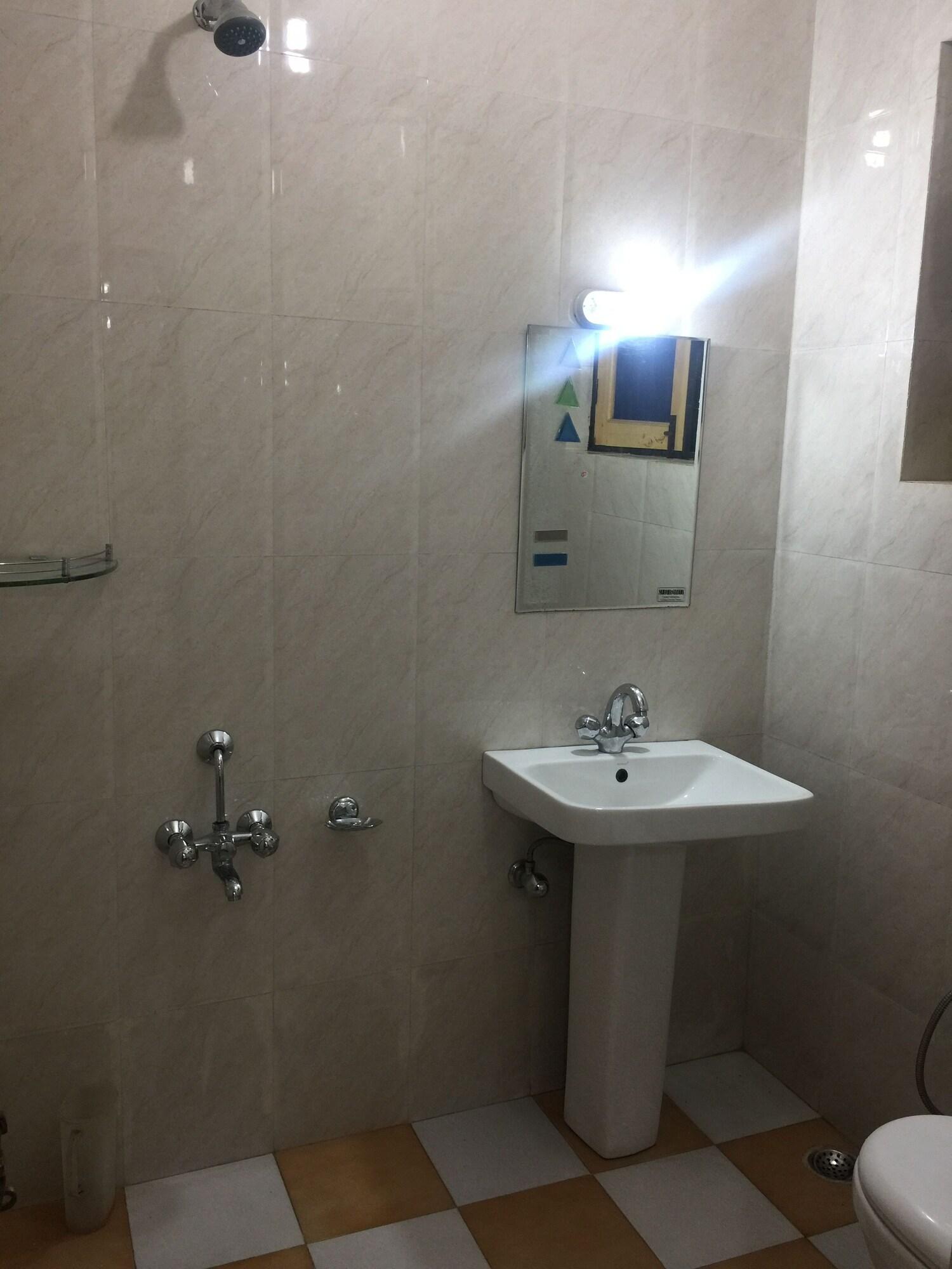 Equipamiento de Habitación Hotel West Inn