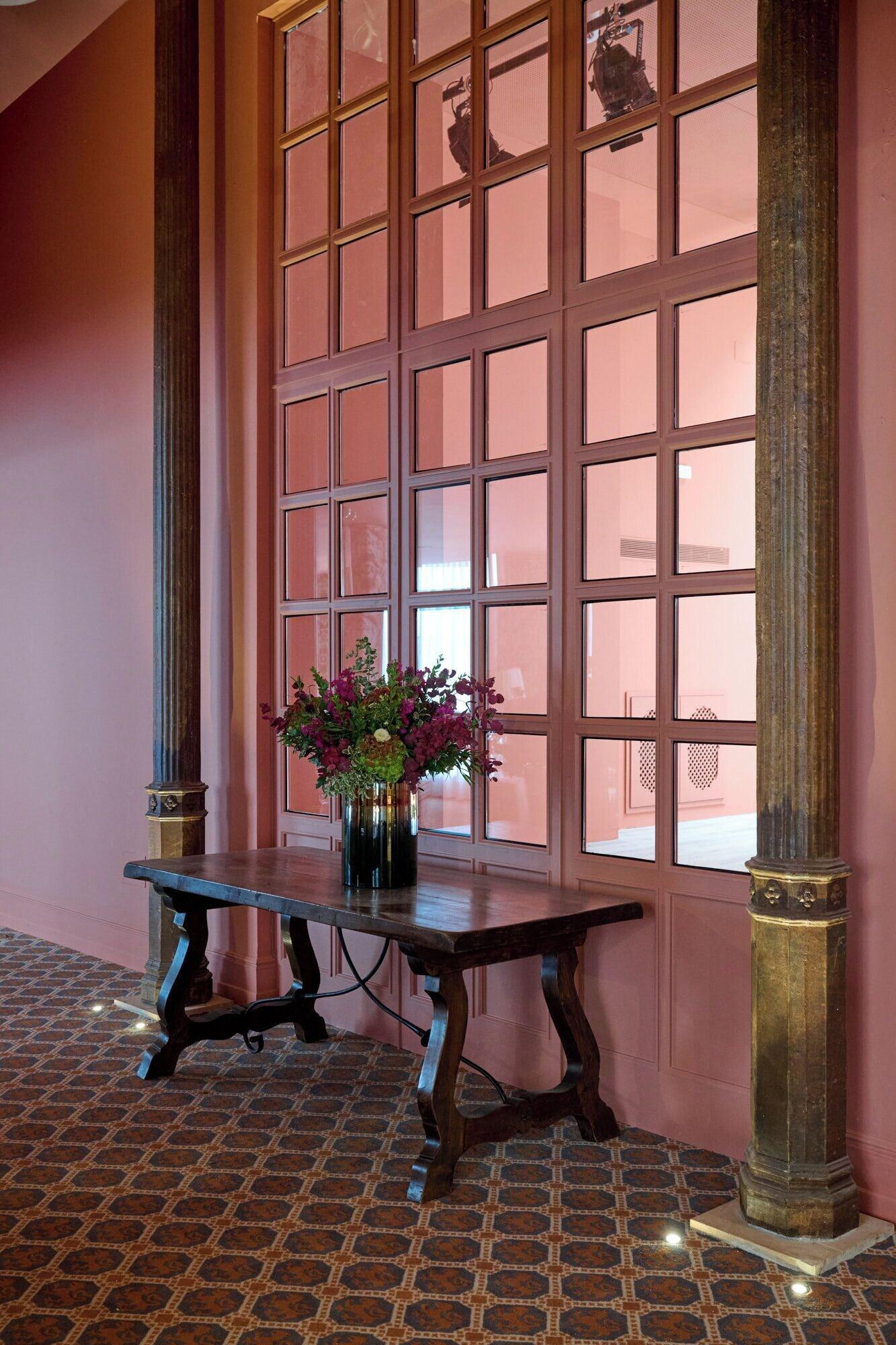 Vista Lobby Cristine Bedfor Sevilla Boutique Hotel