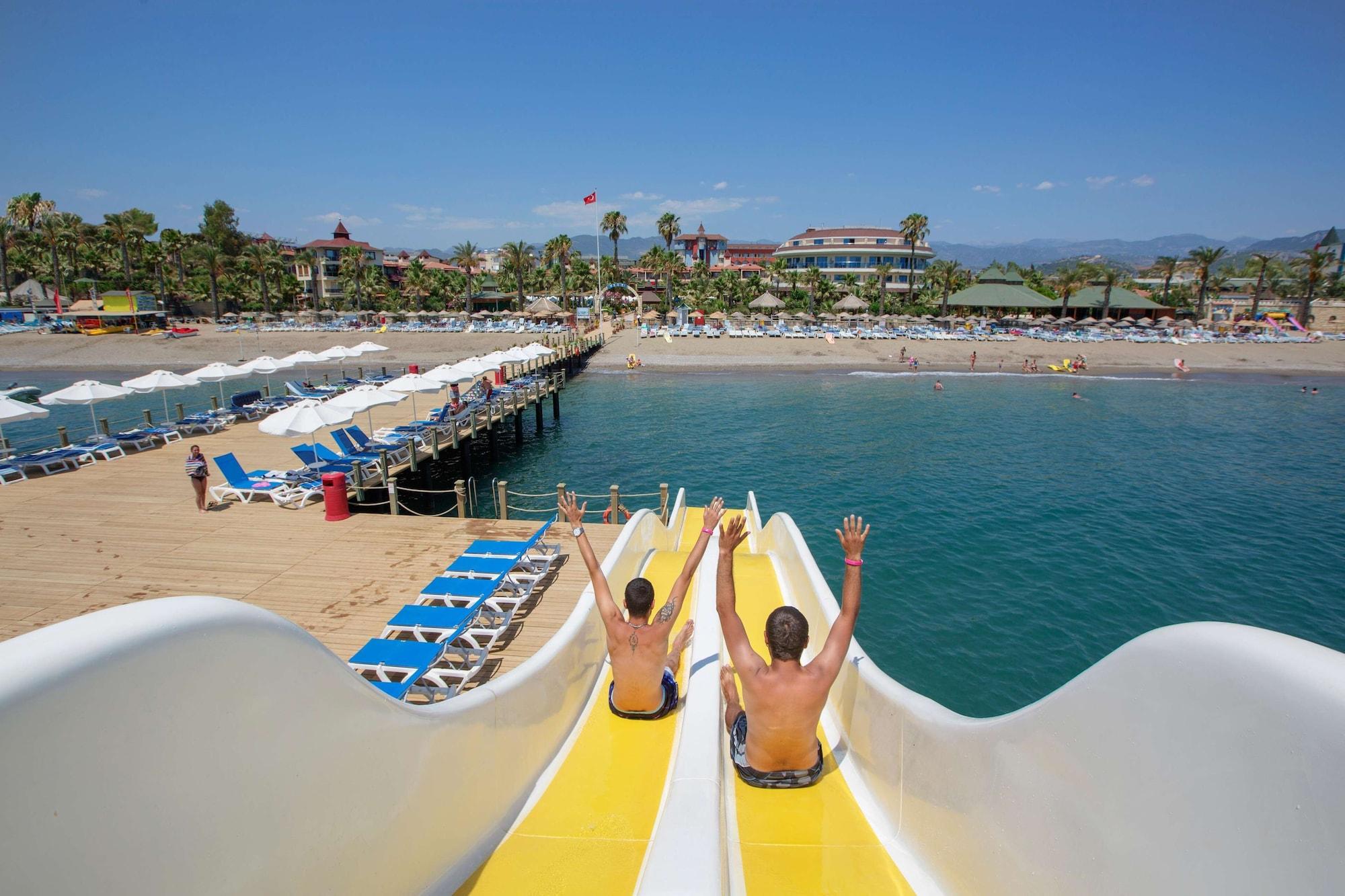 Playa Saphir Hotel & Villas