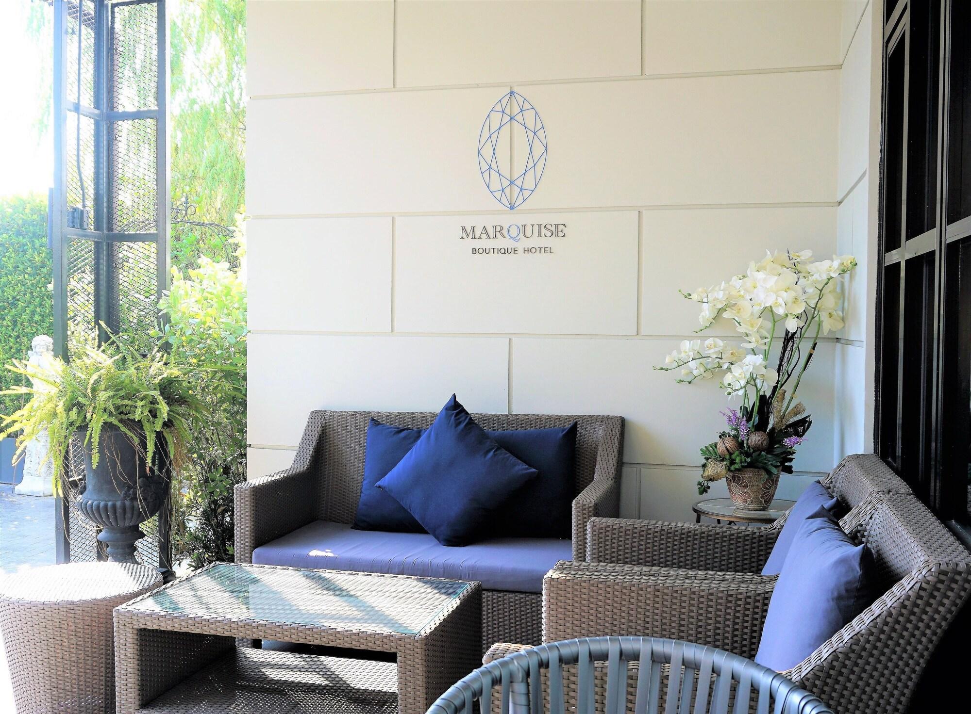 Vista Lobby Marquise Boutique Hotel