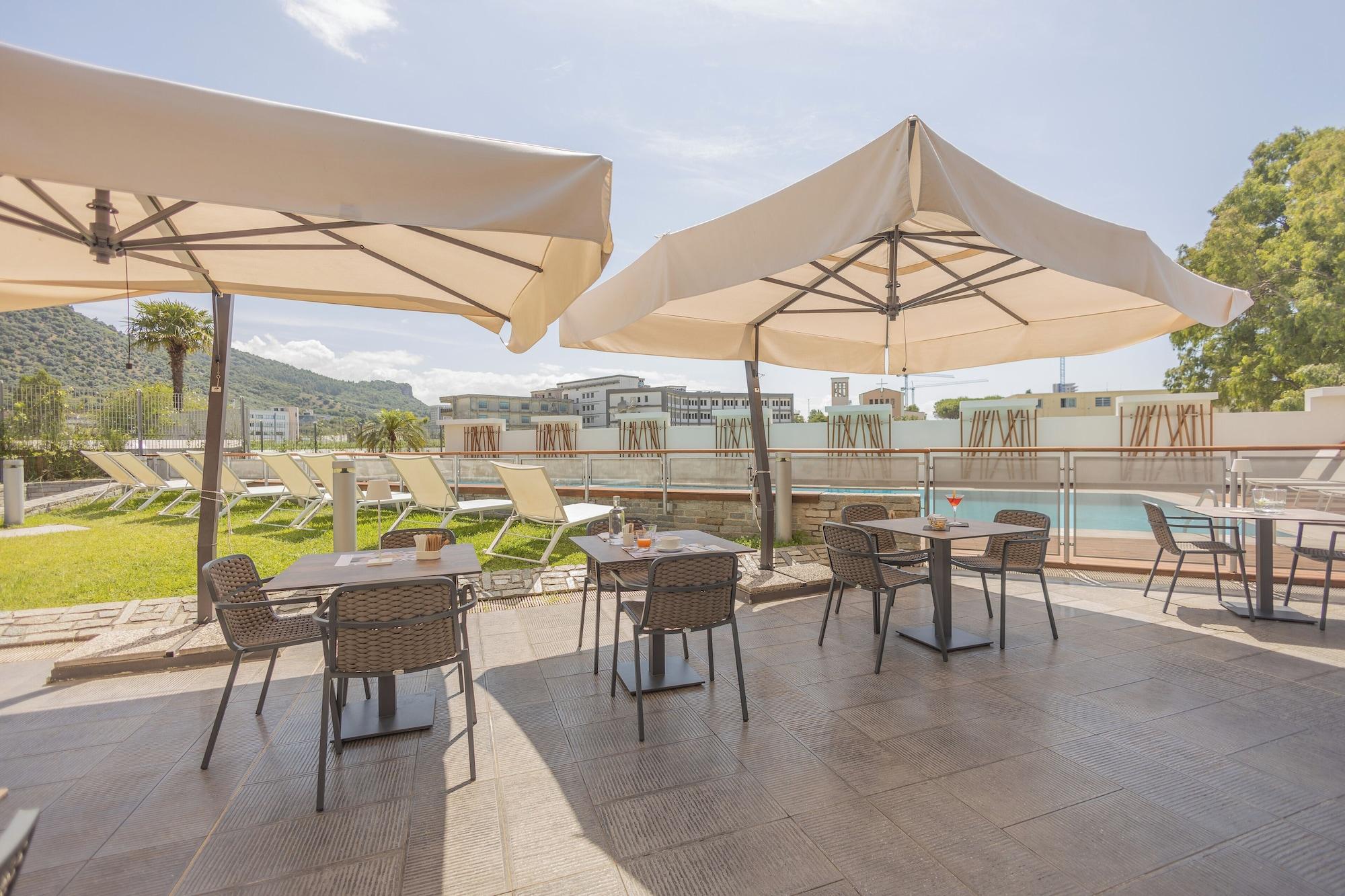Vista Exterior Hotel Novotel Salerno Est Arechi