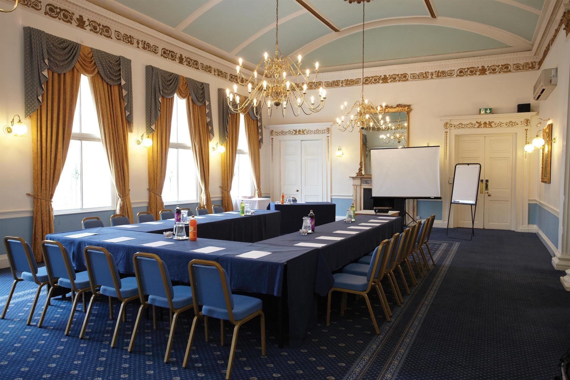 Sala de Reuniones Best Western Lichfield City Centre The George Hotel