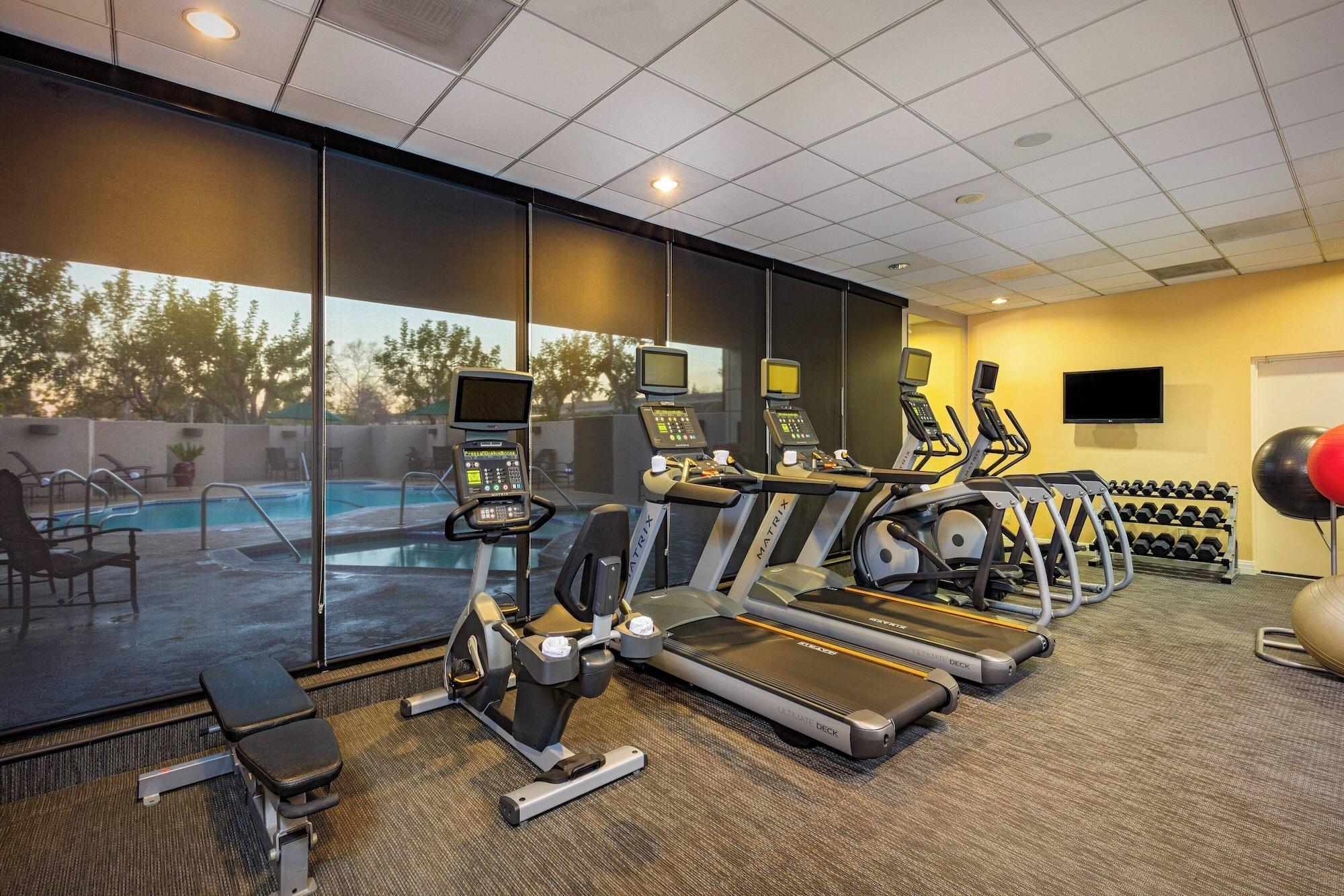 Gimnasio Courtyard by Marriott Los Angeles Pasadena/Monrovia