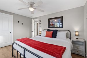 Alquiler Vacacional - Berthoud Basecamp Private Hot Tub & Backyard Oasis