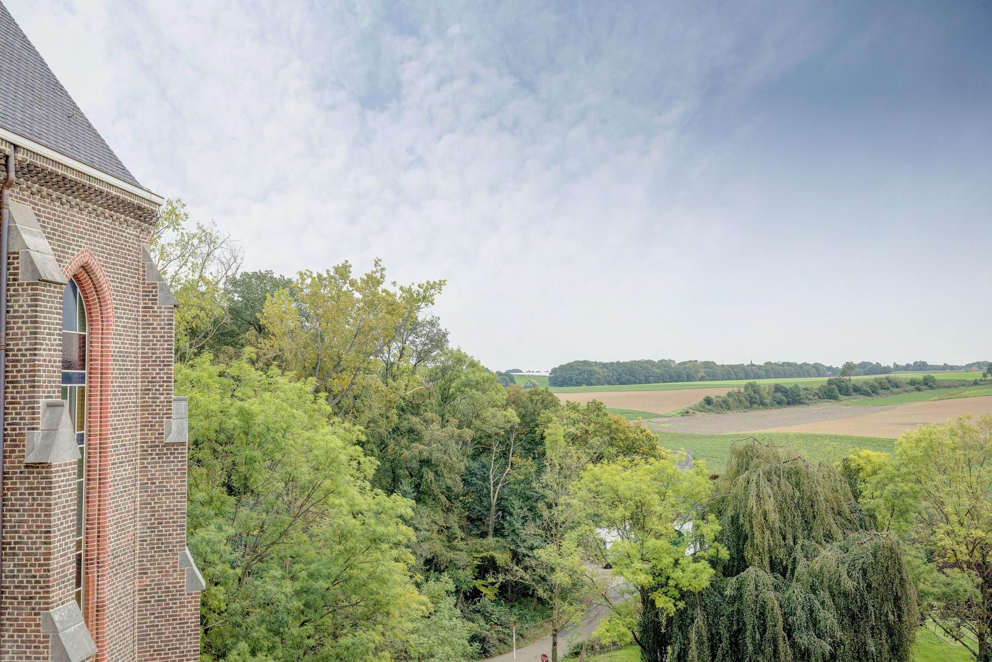 Habitación SEPHS Hotel