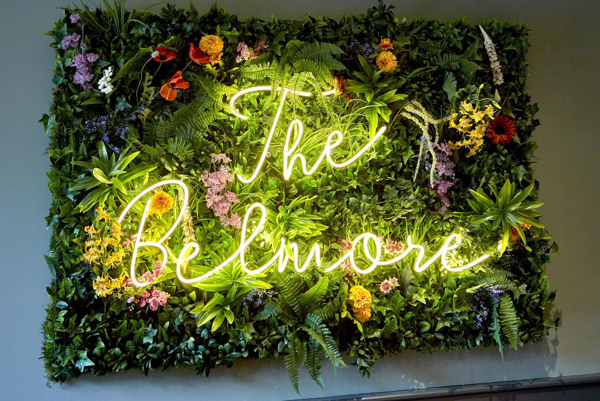 Vista Lobby Belmore