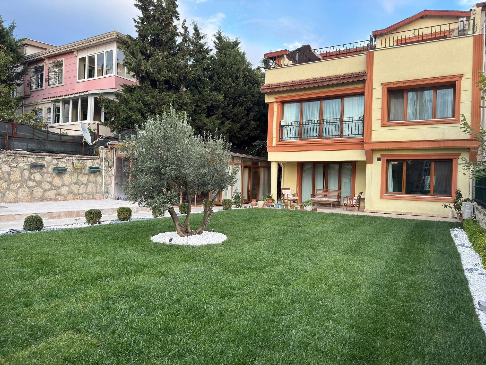 Varios Doga Villa Guesthouse