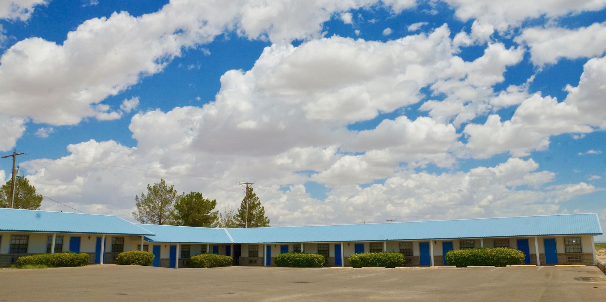 Varios Cotton Valley Motel