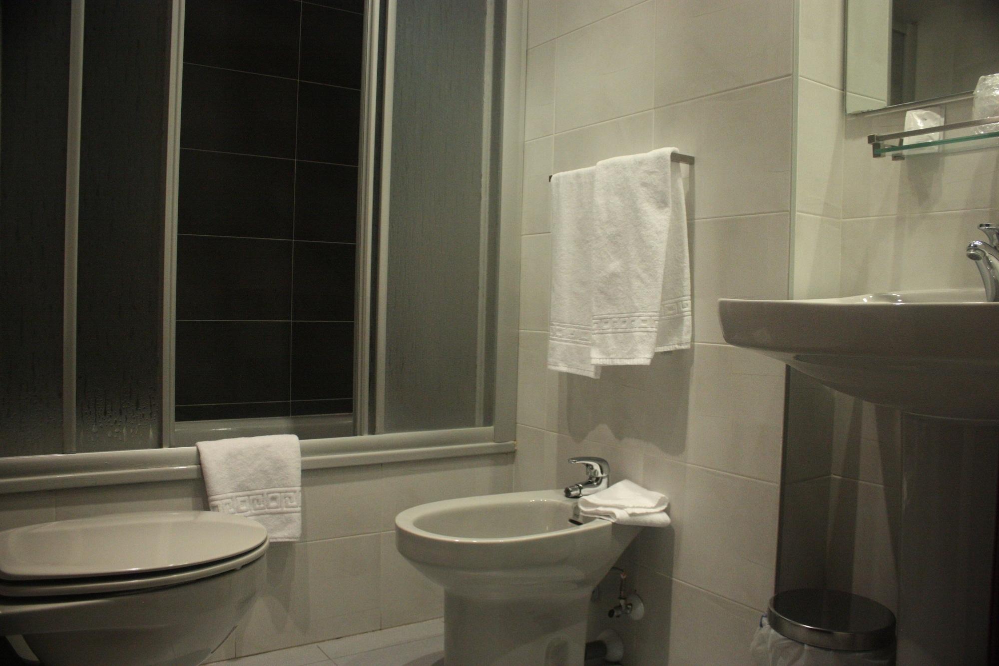 Equipamiento de Habitación Hotel Delicias