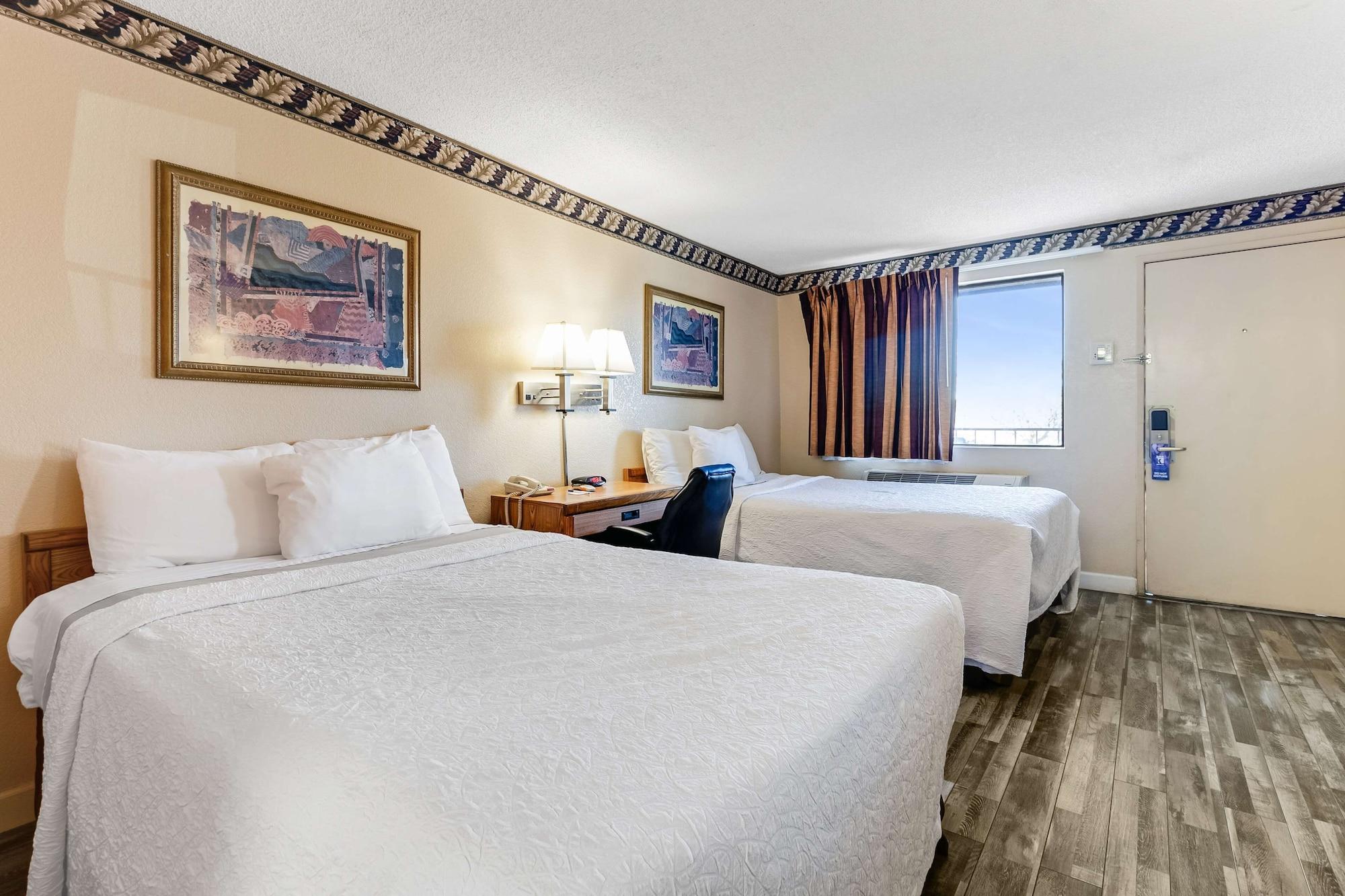 Habitación Knights Inn Madera