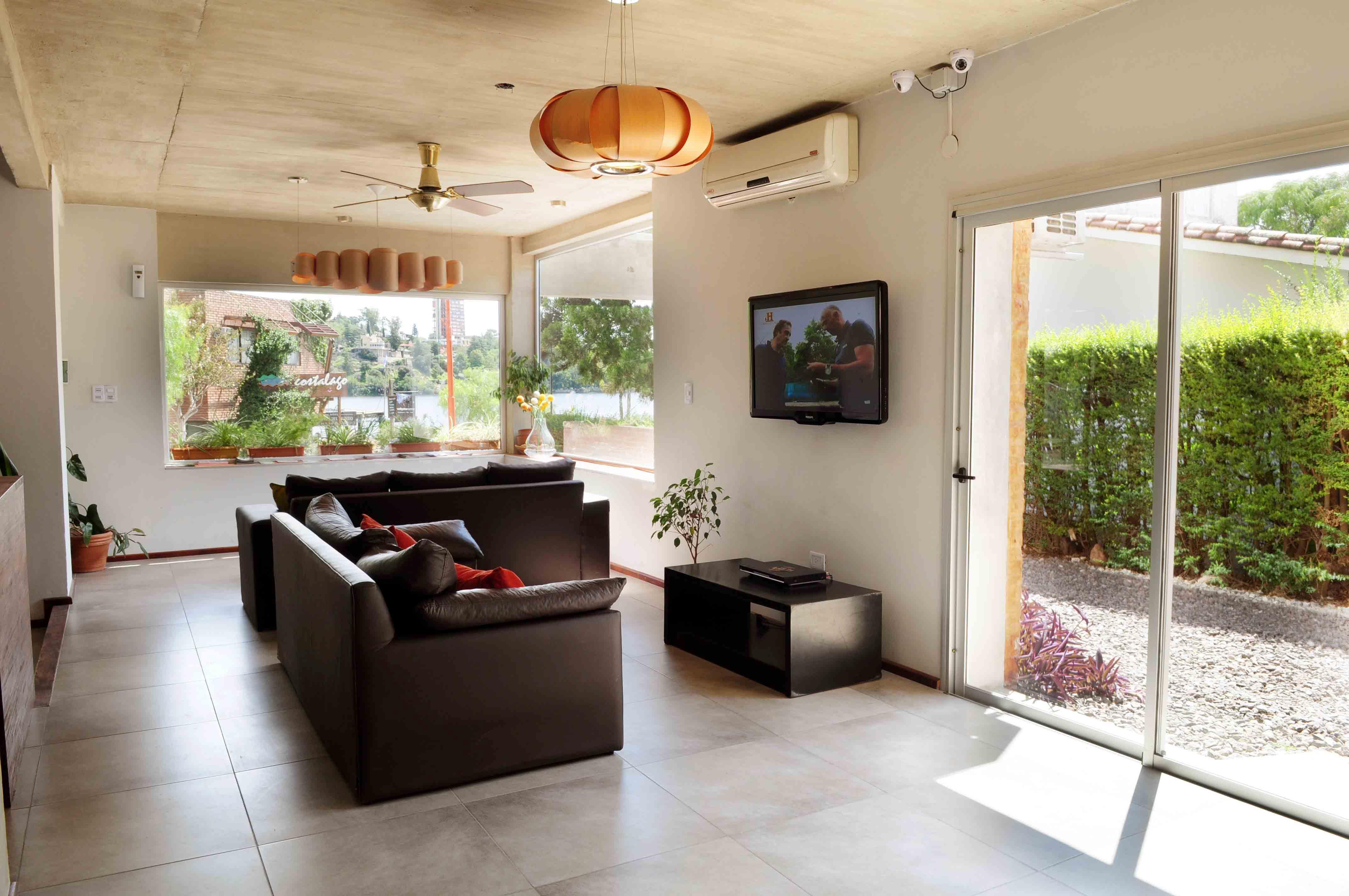 Hotel Costalago Suites