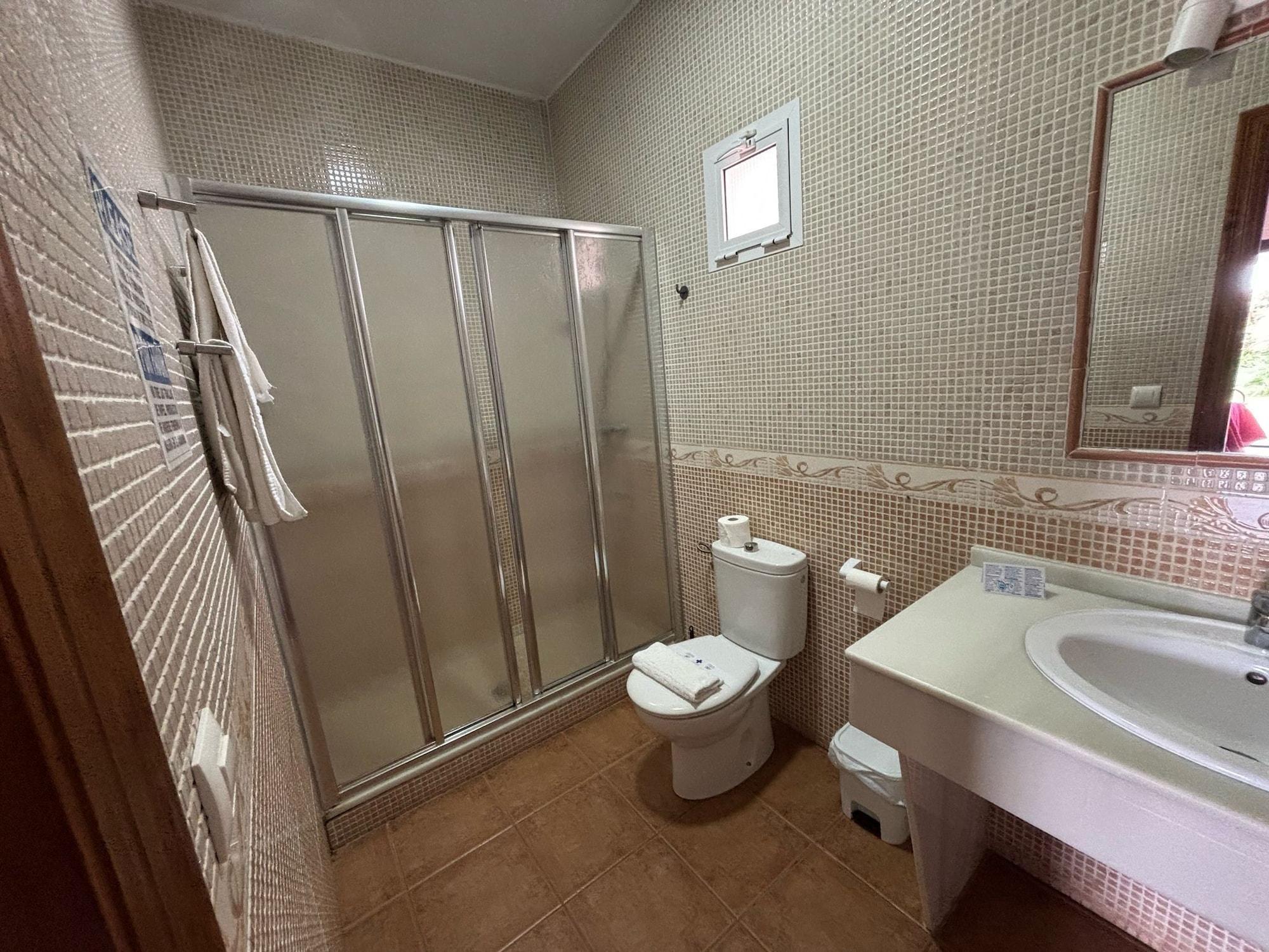 Equipamiento de Habitación Hostal El Levante