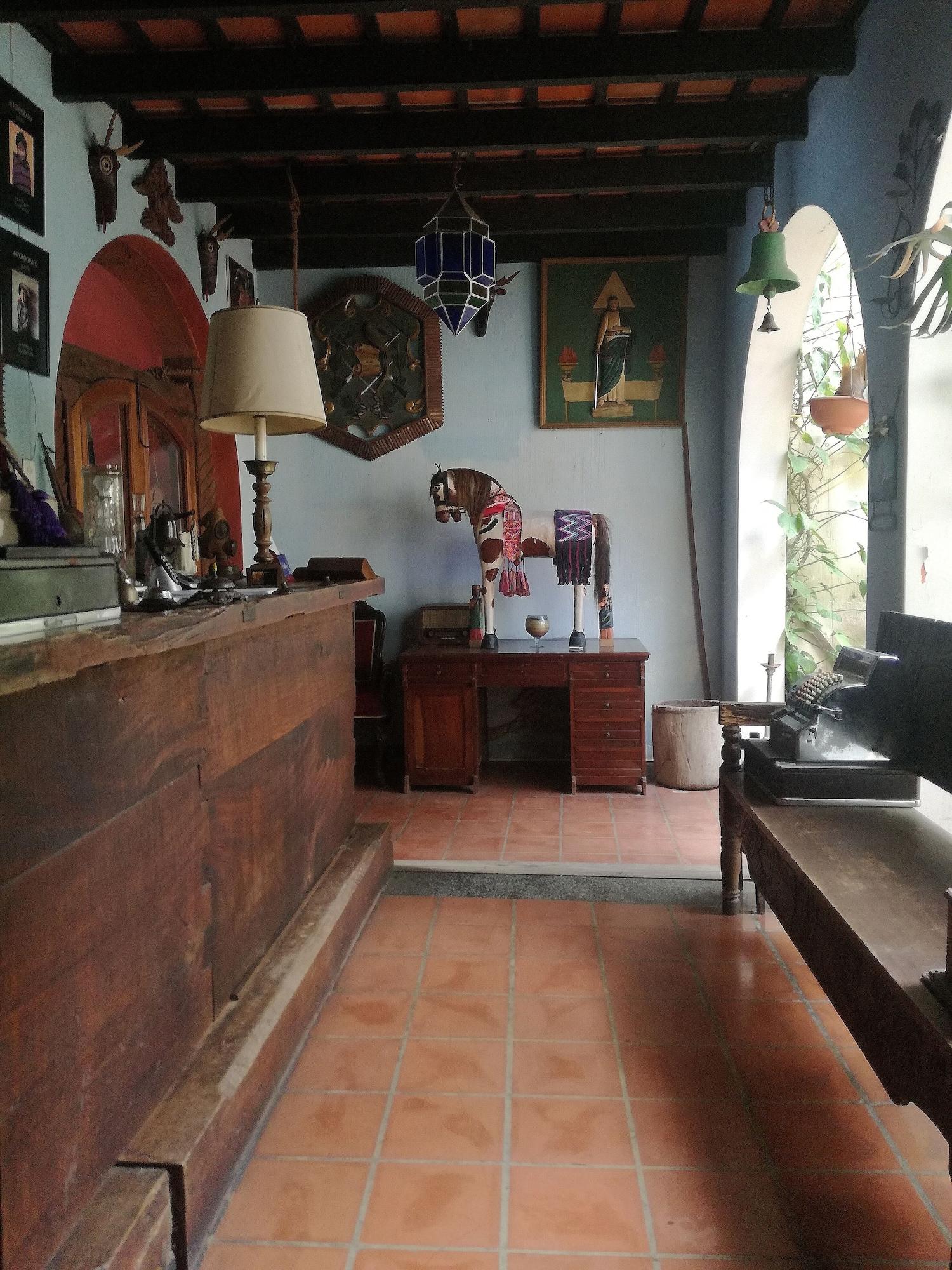 Vista Lobby Posada San Sebastian