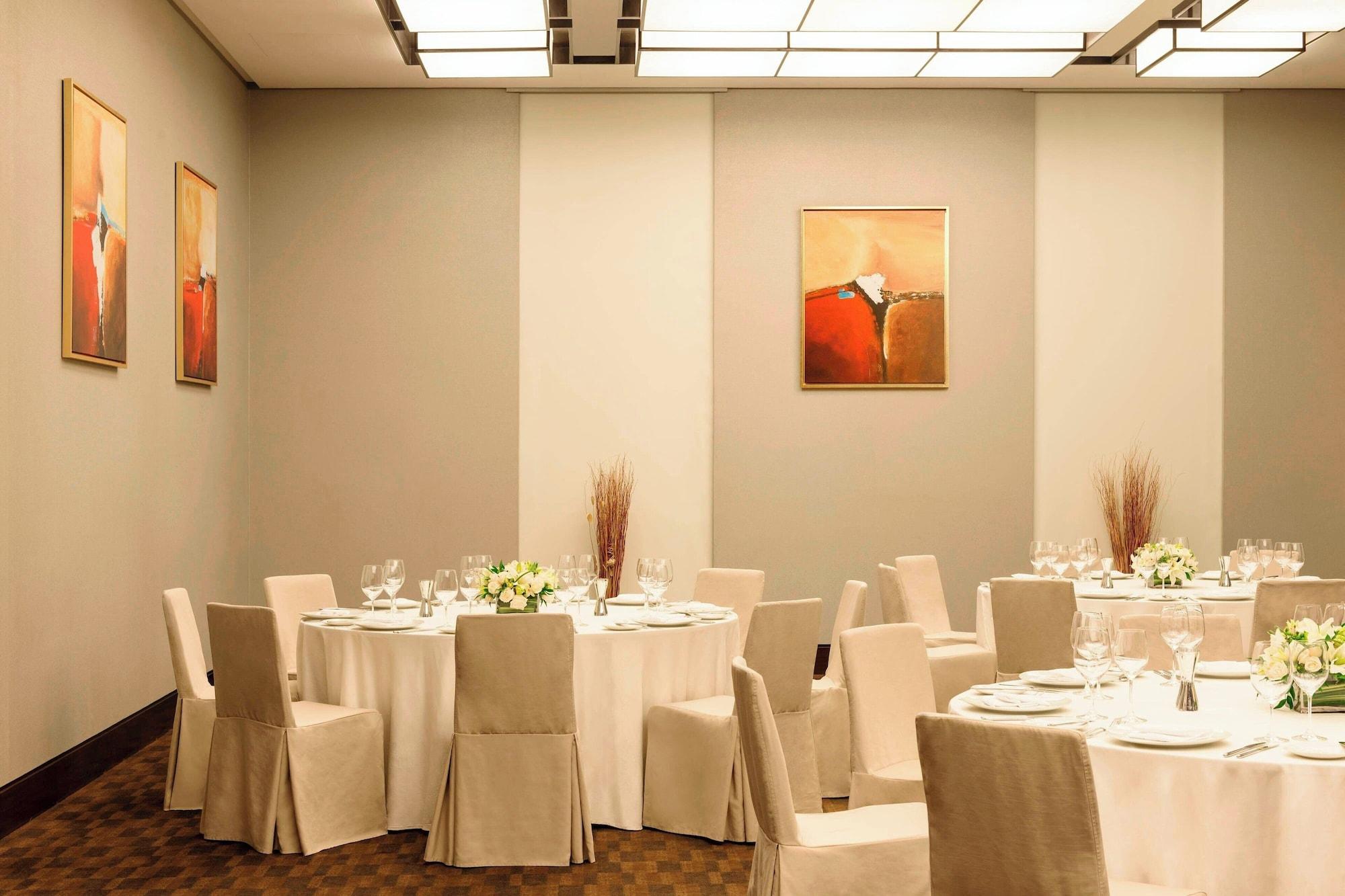 Sala de Reuniones Le Méridien City Centre Bahrain