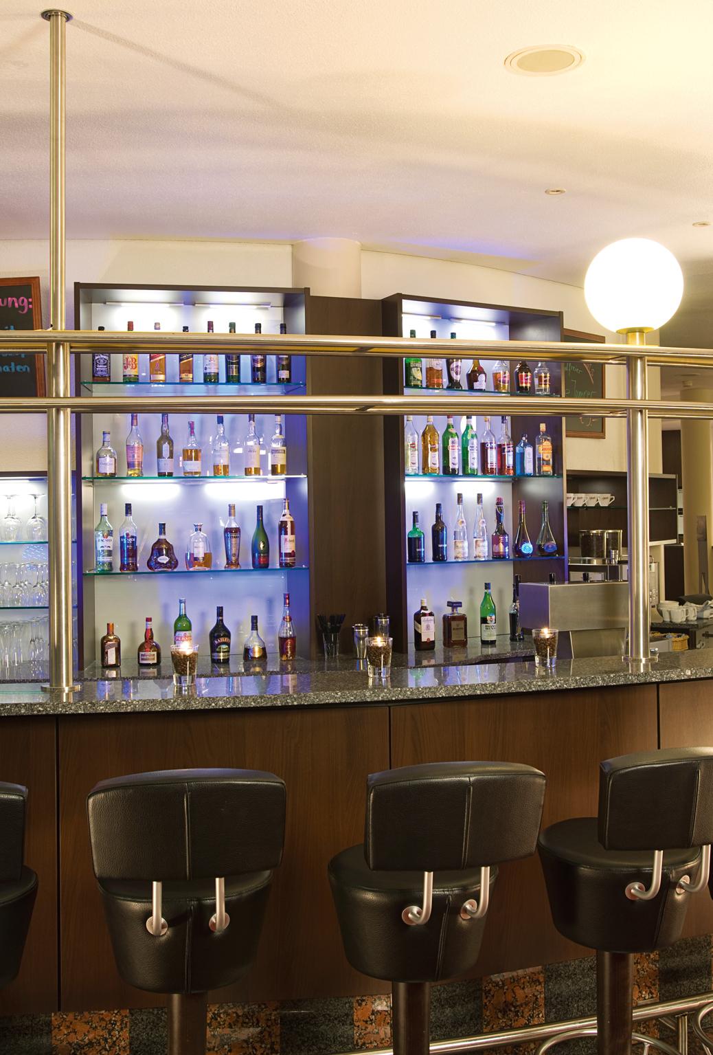 Bar/Salón NH Weinheim