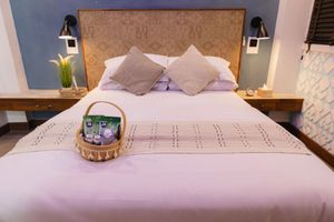 Alquiler Vacacional - Modern 1BR Walk to Beach & City Spots