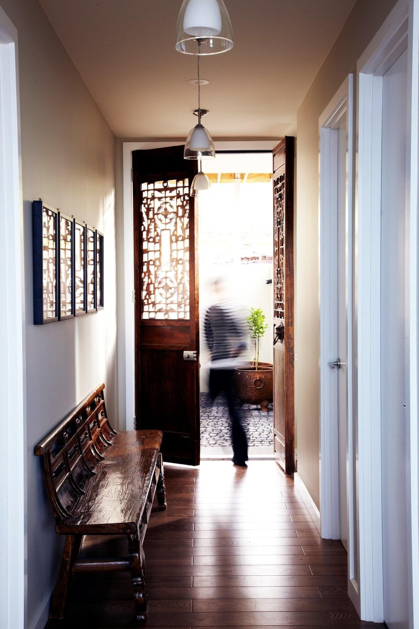 Vista Lobby Dragonfly Lodge