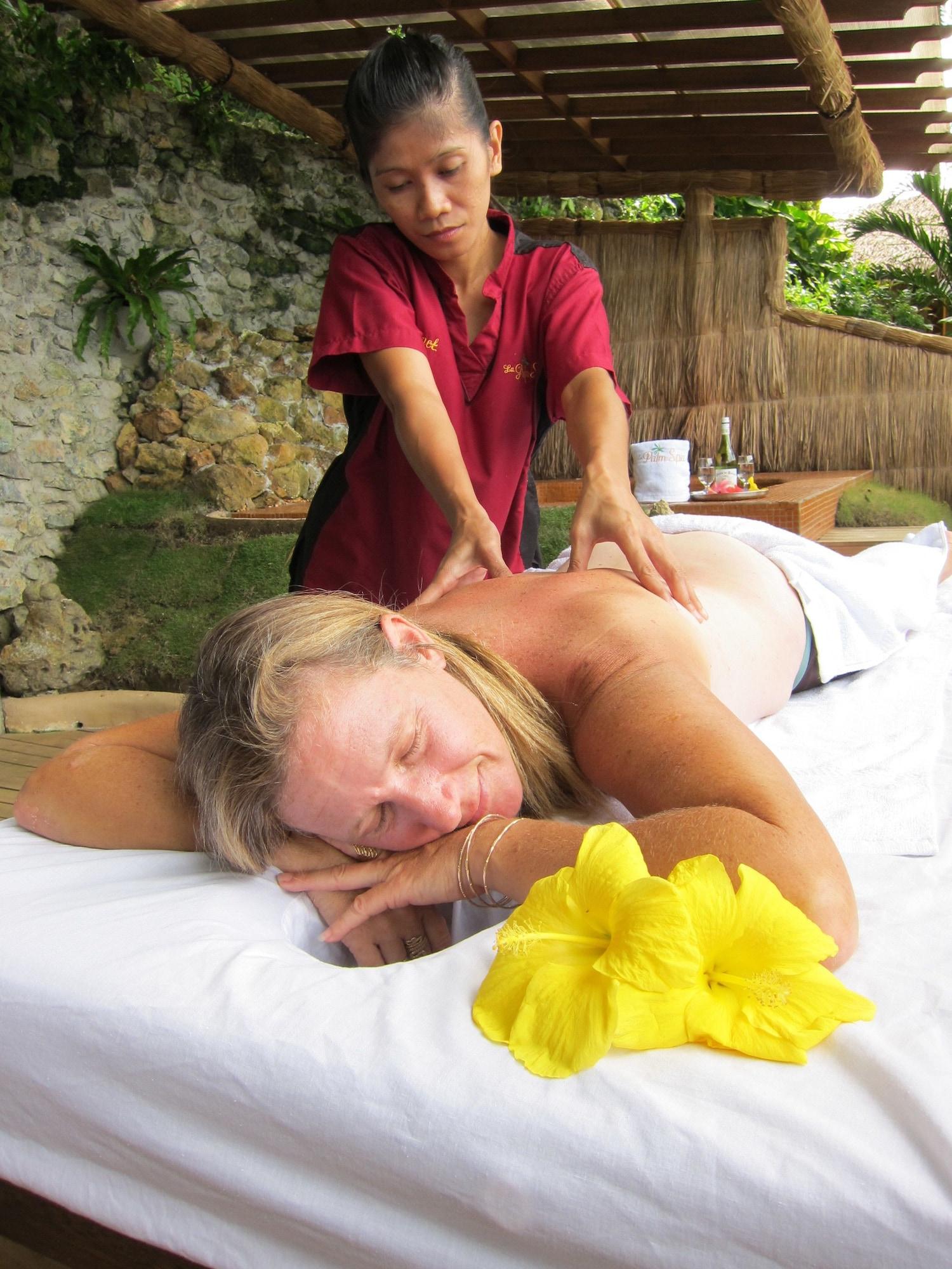 Spa El Galleon Beach Resort Asia Divers