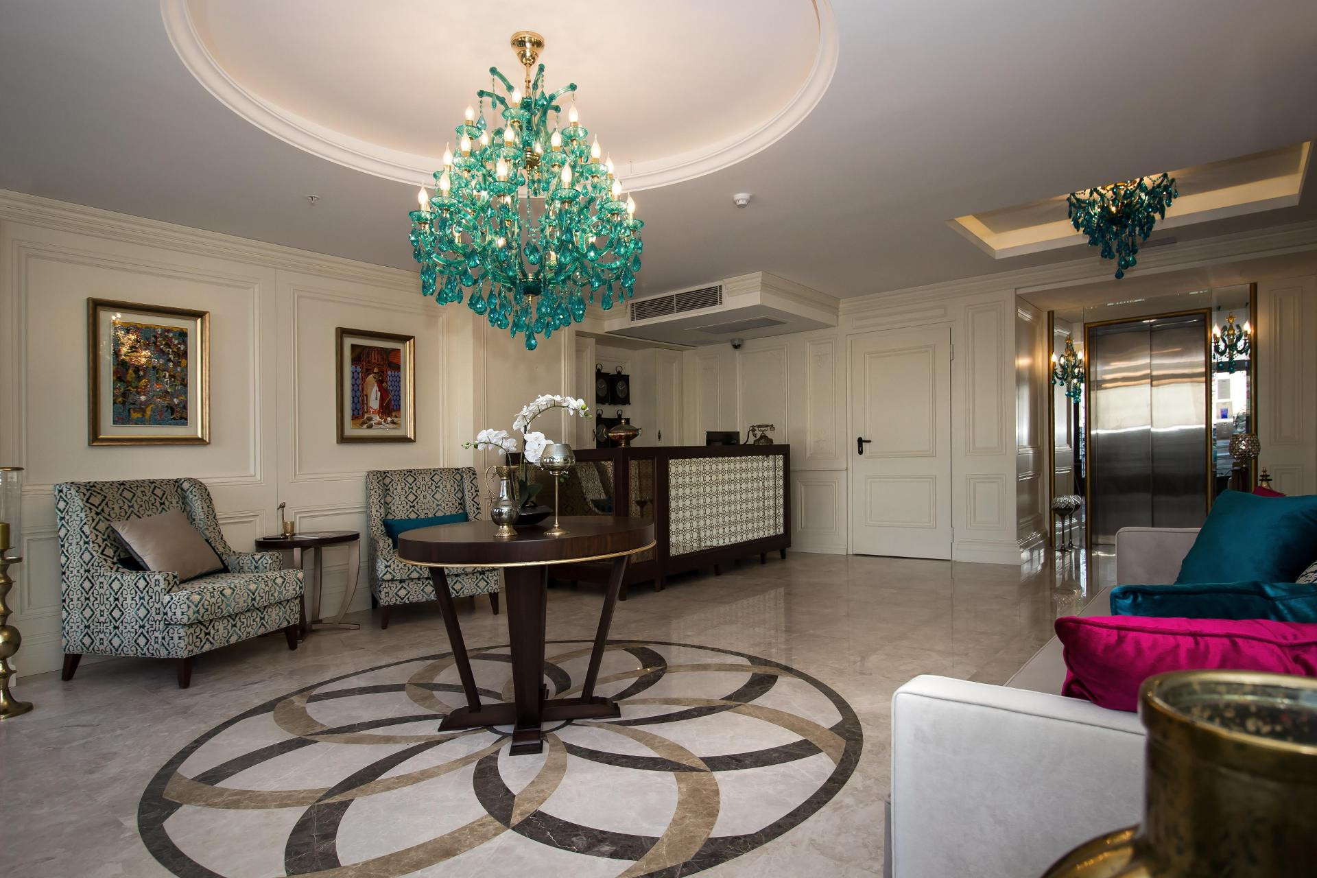 Vista Lobby Istanbul Town Hotel