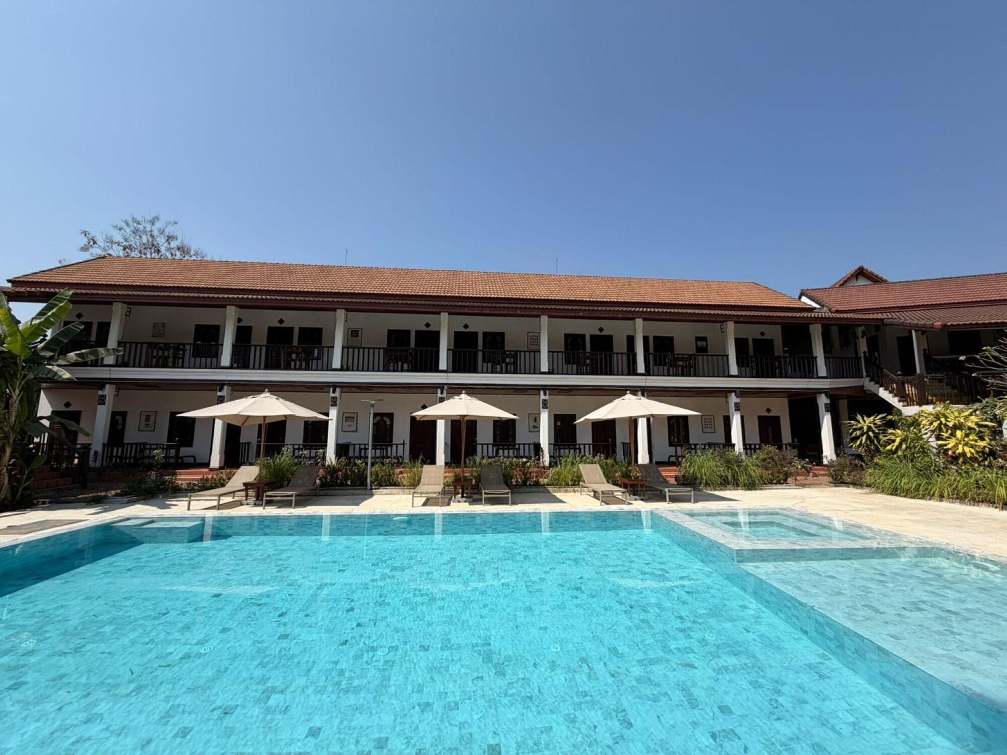 Varios Vangsavath Hotel