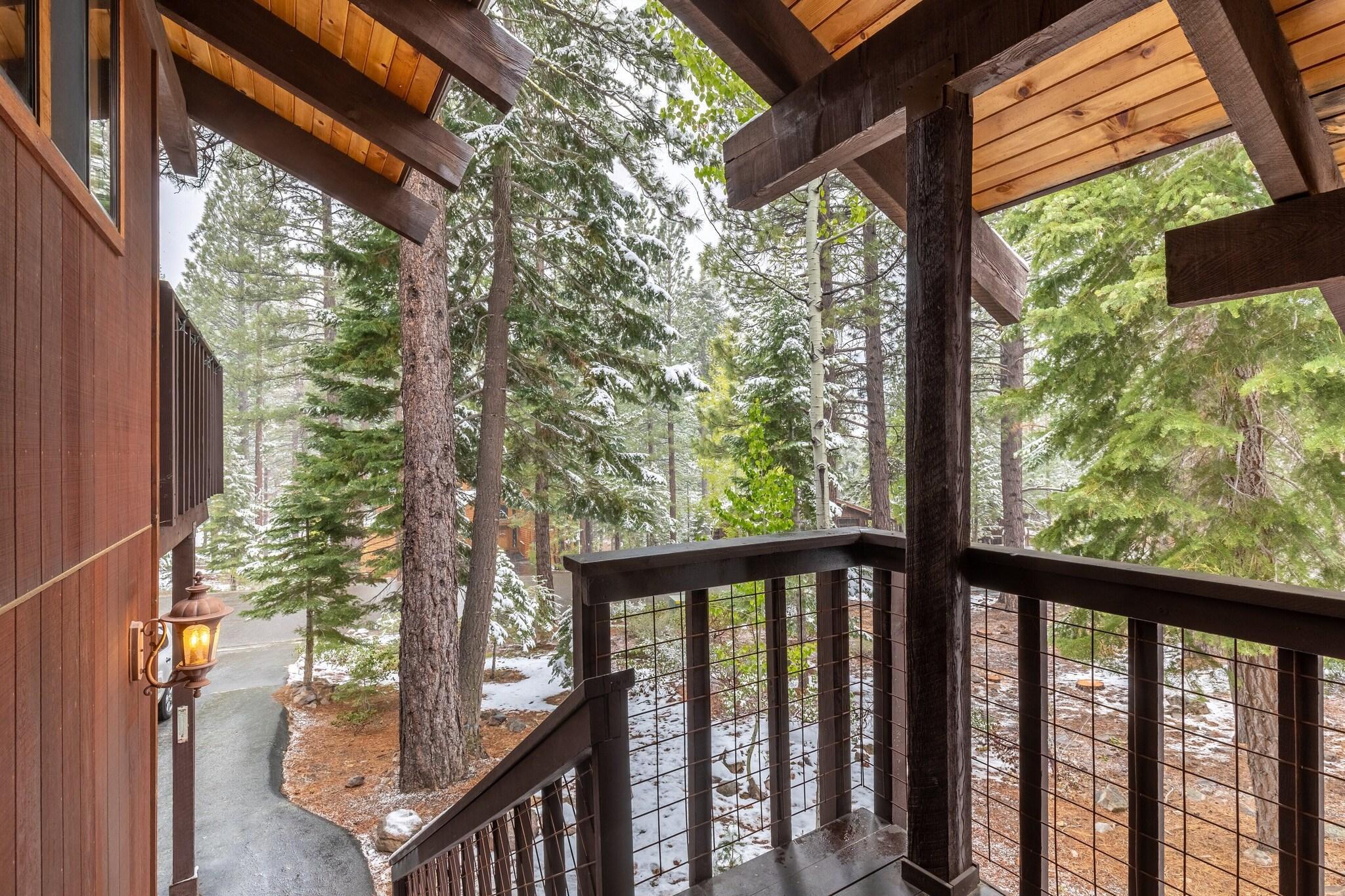 Varios Northstar Resort