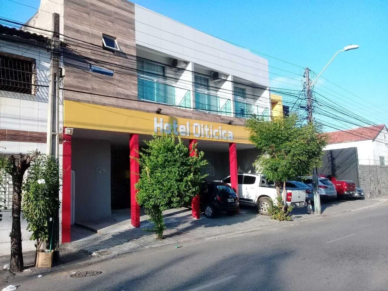 Varios Hotel Oiticica