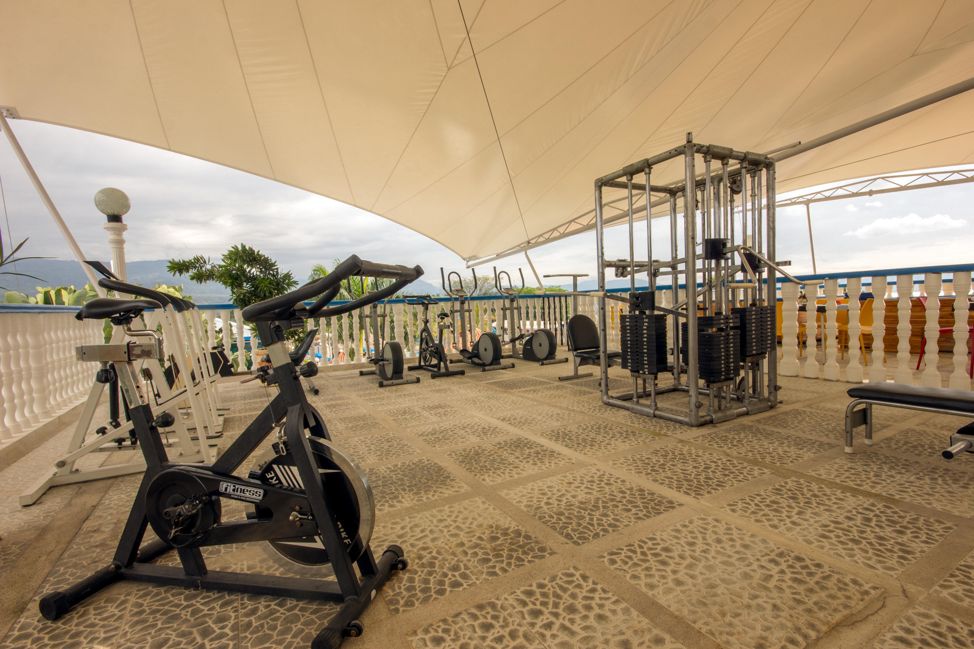 Gimnasio Hotel Chinauta Real