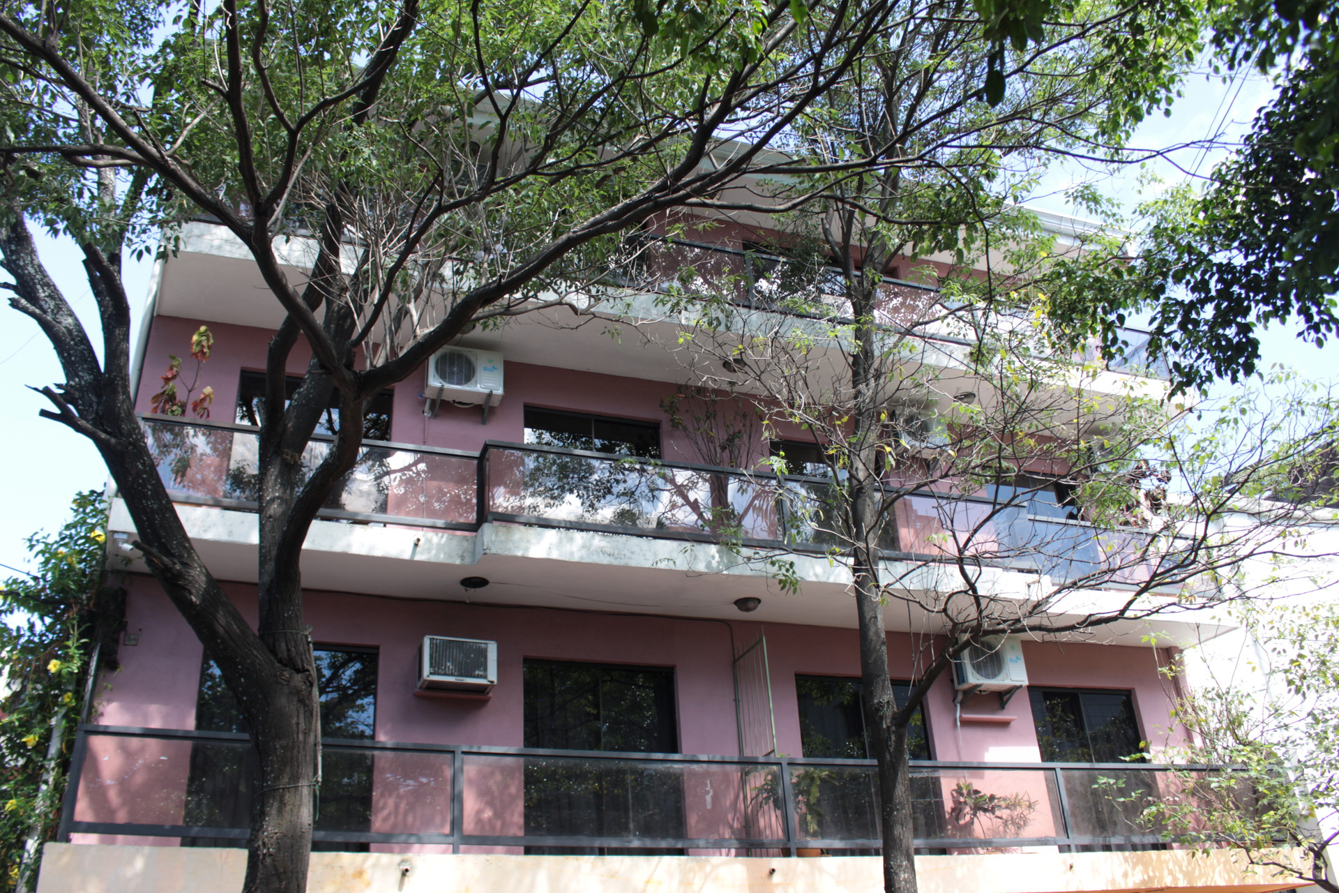Tacuari Suites