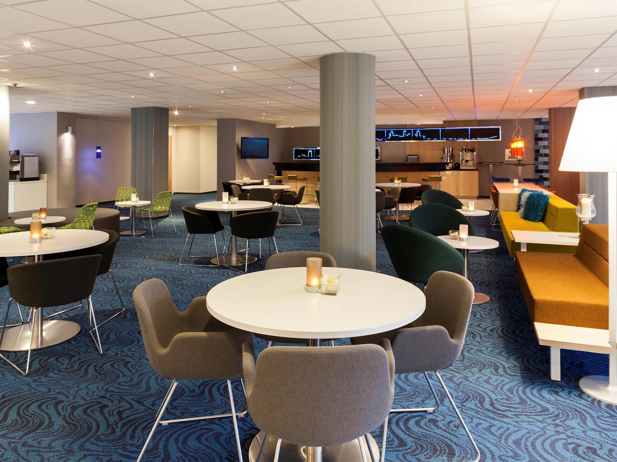 Vista Lobby Novotel Maastricht
