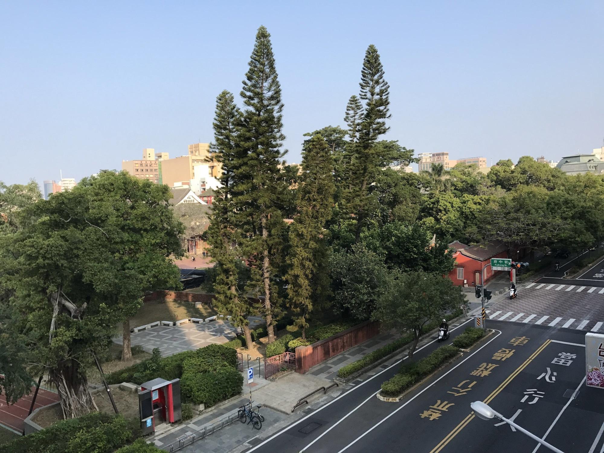 Vista Exterior CaoJi Book inn Hostel