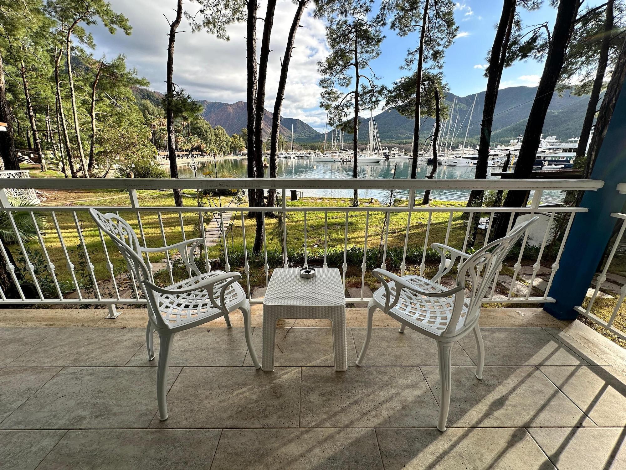 Playa Joya Del Mar Hotel