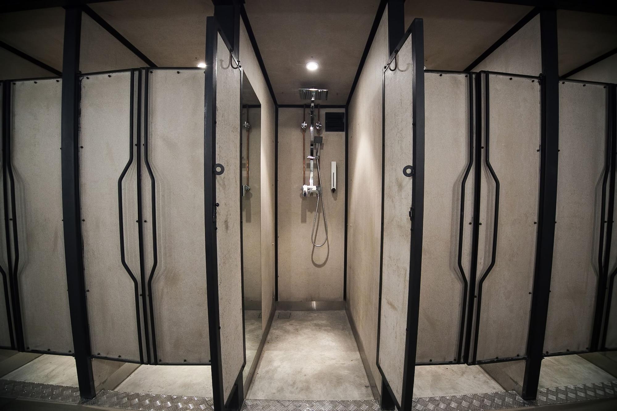 Equipamiento de Habitación Capsule Transit KLIA 2