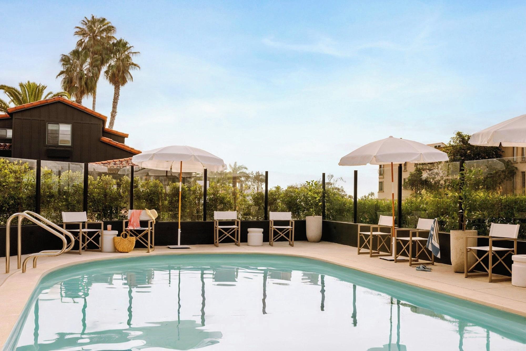 Vista Piscina Woods Cove Hotel Laguna Beach, Sonder by Marriott Bonvoy