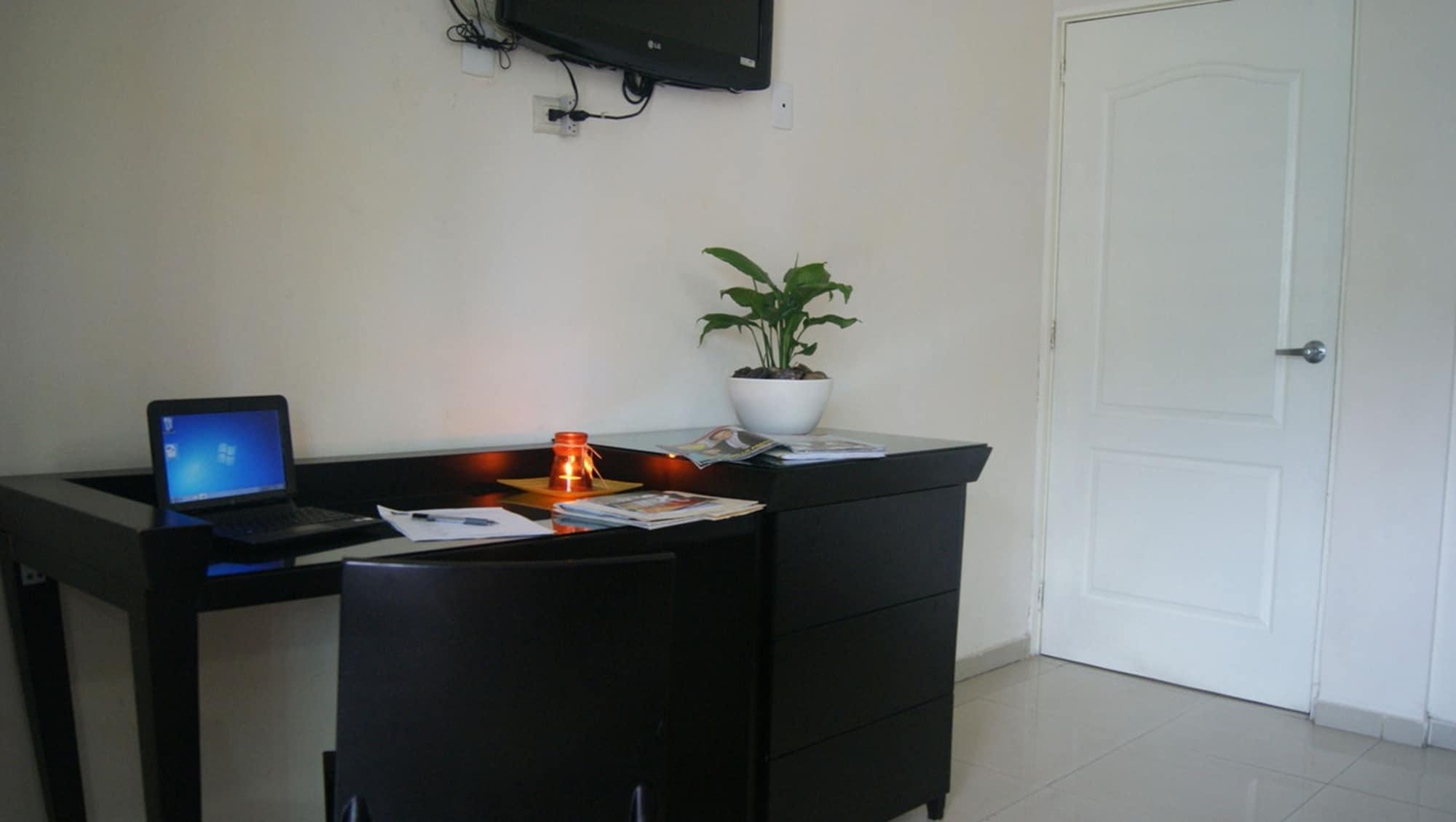 Set de Habitación Hotel Kuliacan by Grupo La Jolla
