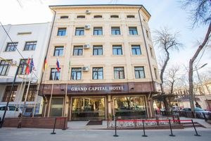 Alojamiento - Grand Capital Hotel